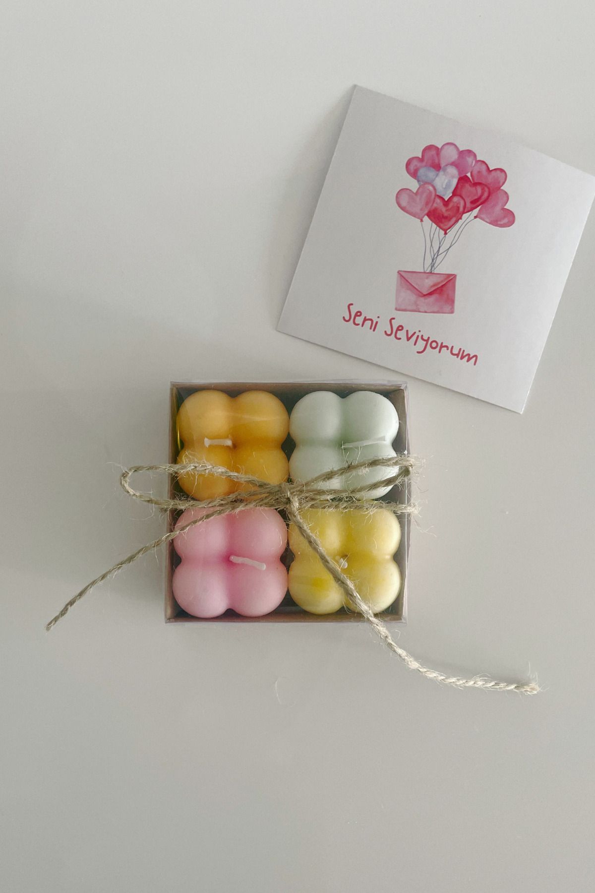 LUBERKA CANDLE Seni Seviyorum Kartlı Bubble Tasarım Çok Renkli Kokulu Mum 4'lü