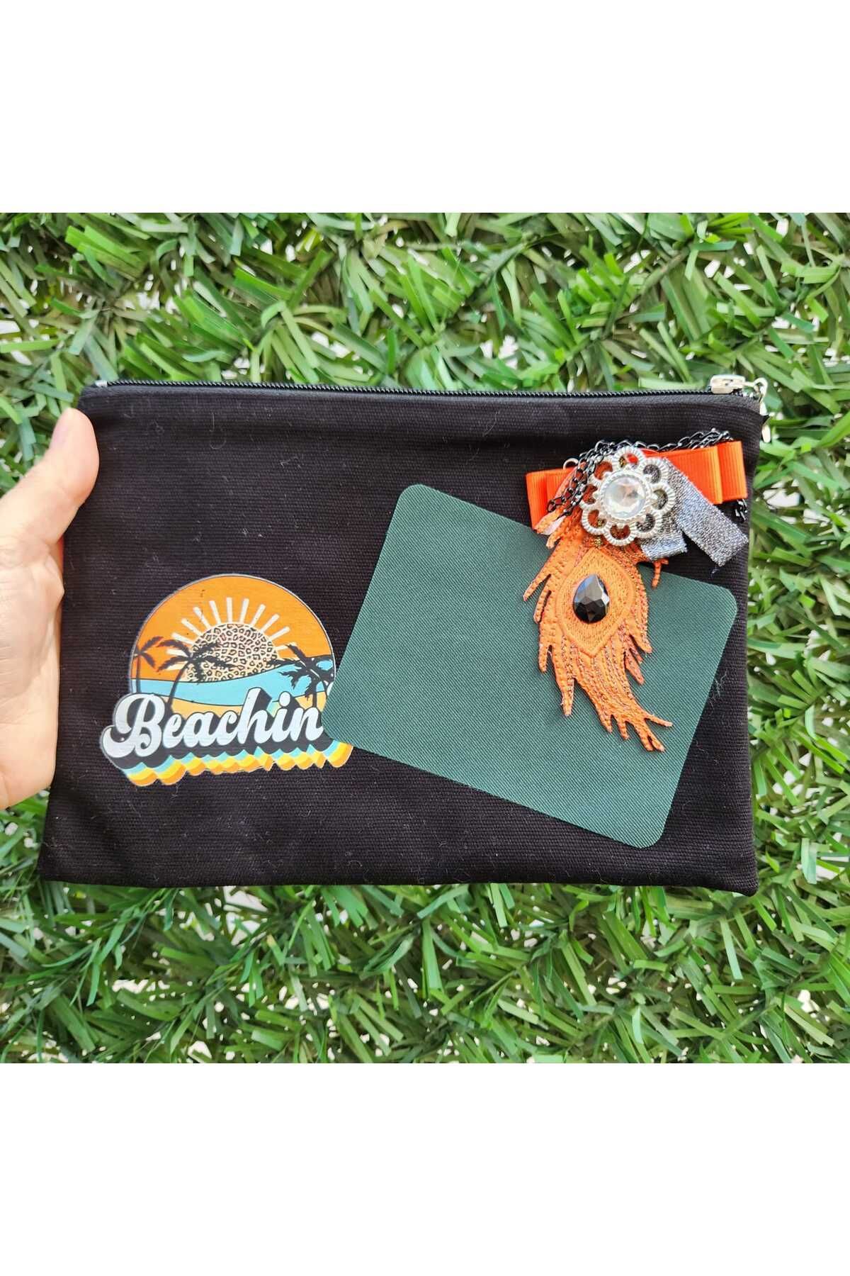 vengri Kadın Özel Tasarım Astarlı Clutch Bez Nakış ve Armalı Portföy El Makyaj Plaj Çantası Siyah Tüylü