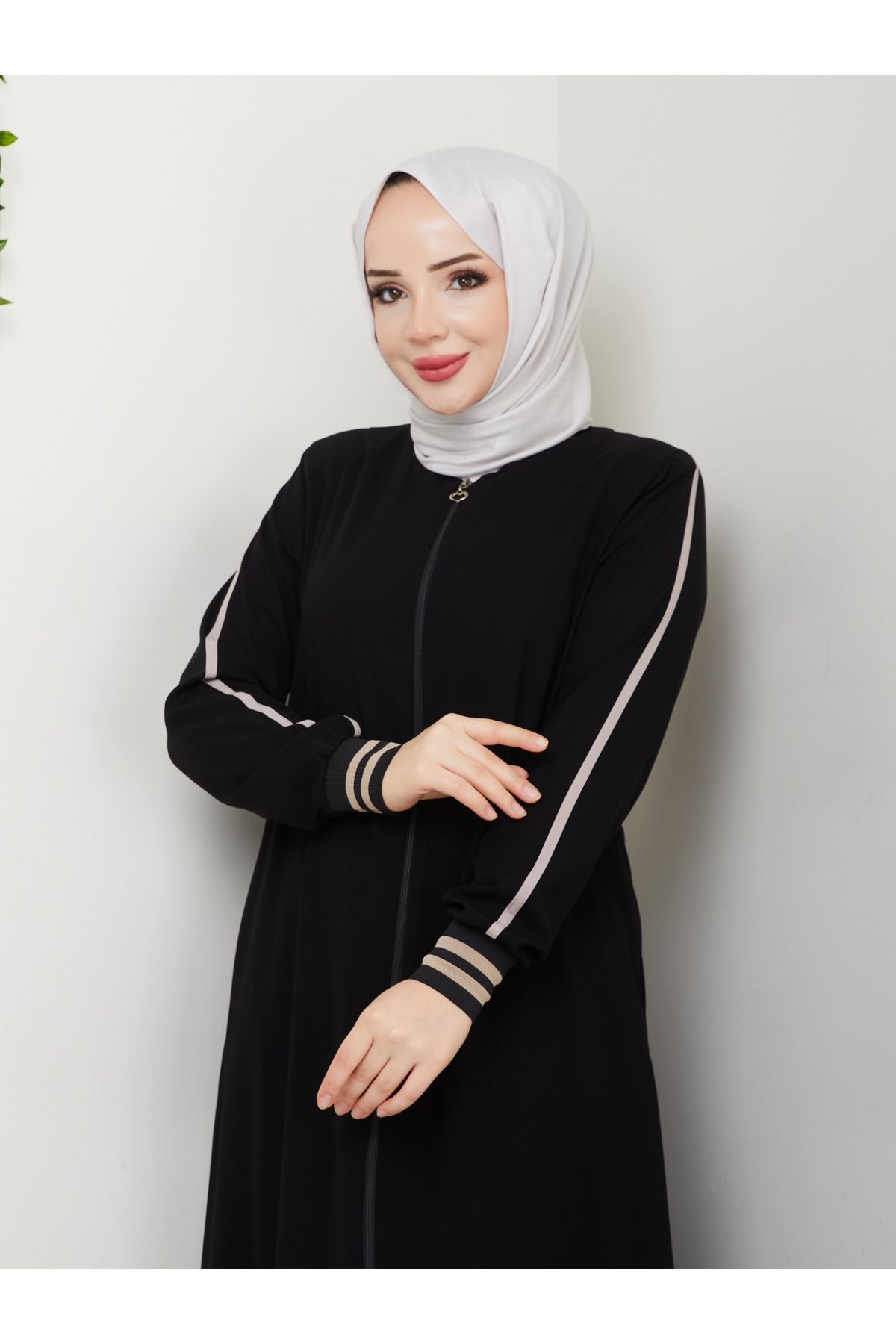 MissPul Gündelik Hac Ve Umrelik Ribanalı Şeritli Ferace -siyah
