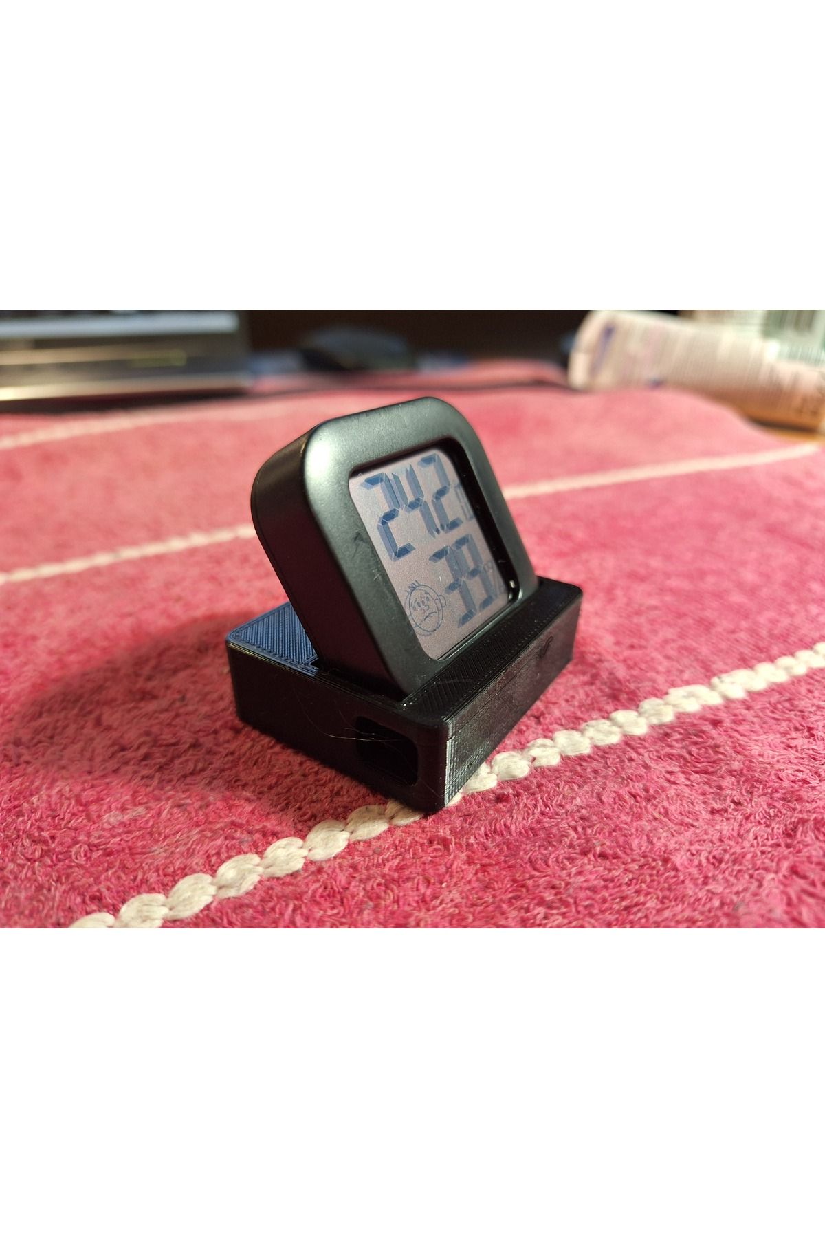 Lucest Higrometre v.2 için stand (Plastik Aparattır!!!)