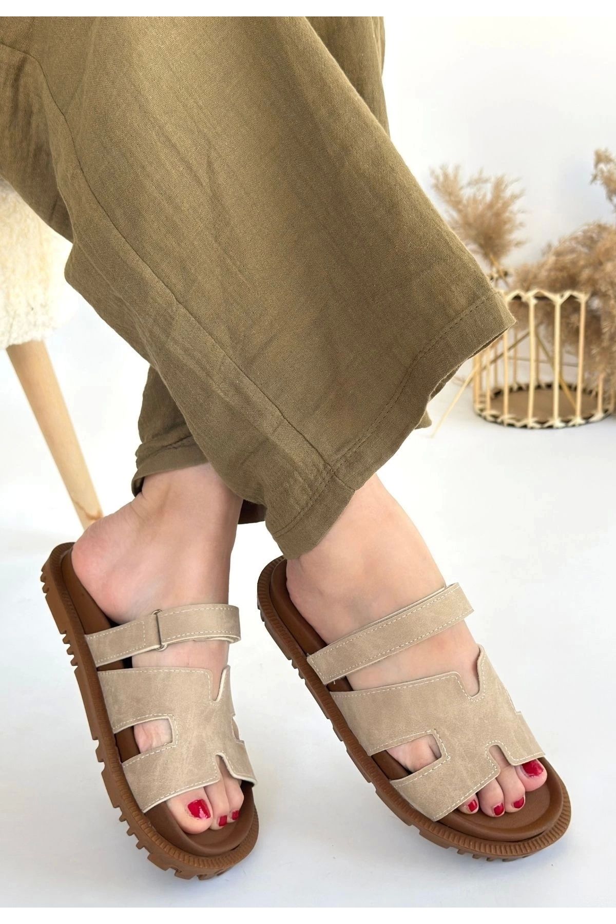 ufukmoda Kooni Bej Nubuk Terlik