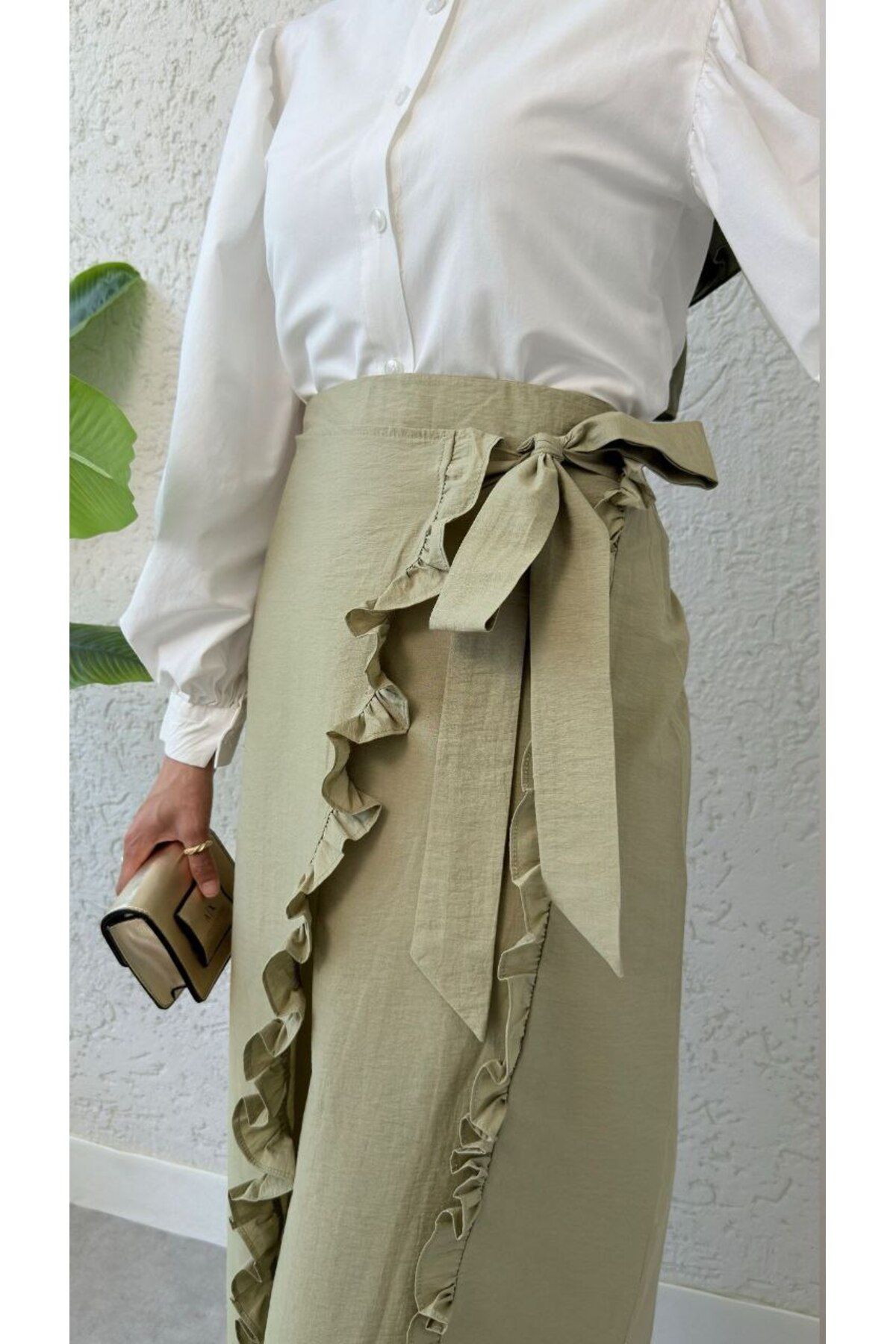 Castivo Fashion Fırfır Detaylı Kuşaklı Kruvaze Maxi Etek