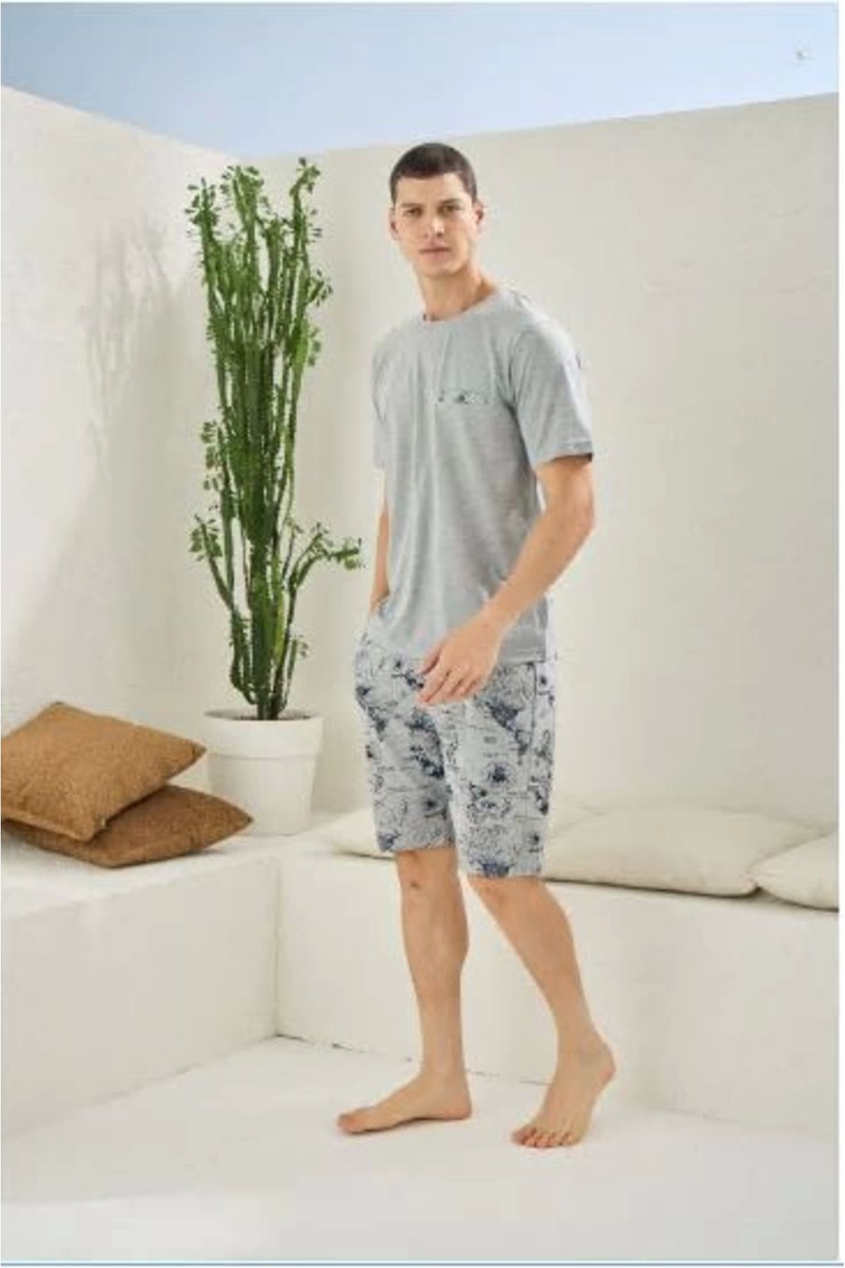Moon wear Erkek 2004 Erkek O Yaka Şortlu Takım