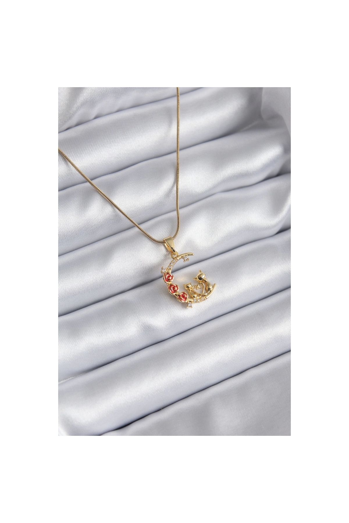 Narnuga 316L Çelik Gold Renk Hilal Kedi Model Zirkon Taşlı Detay Kadın Kolye - TJ-BKO8140