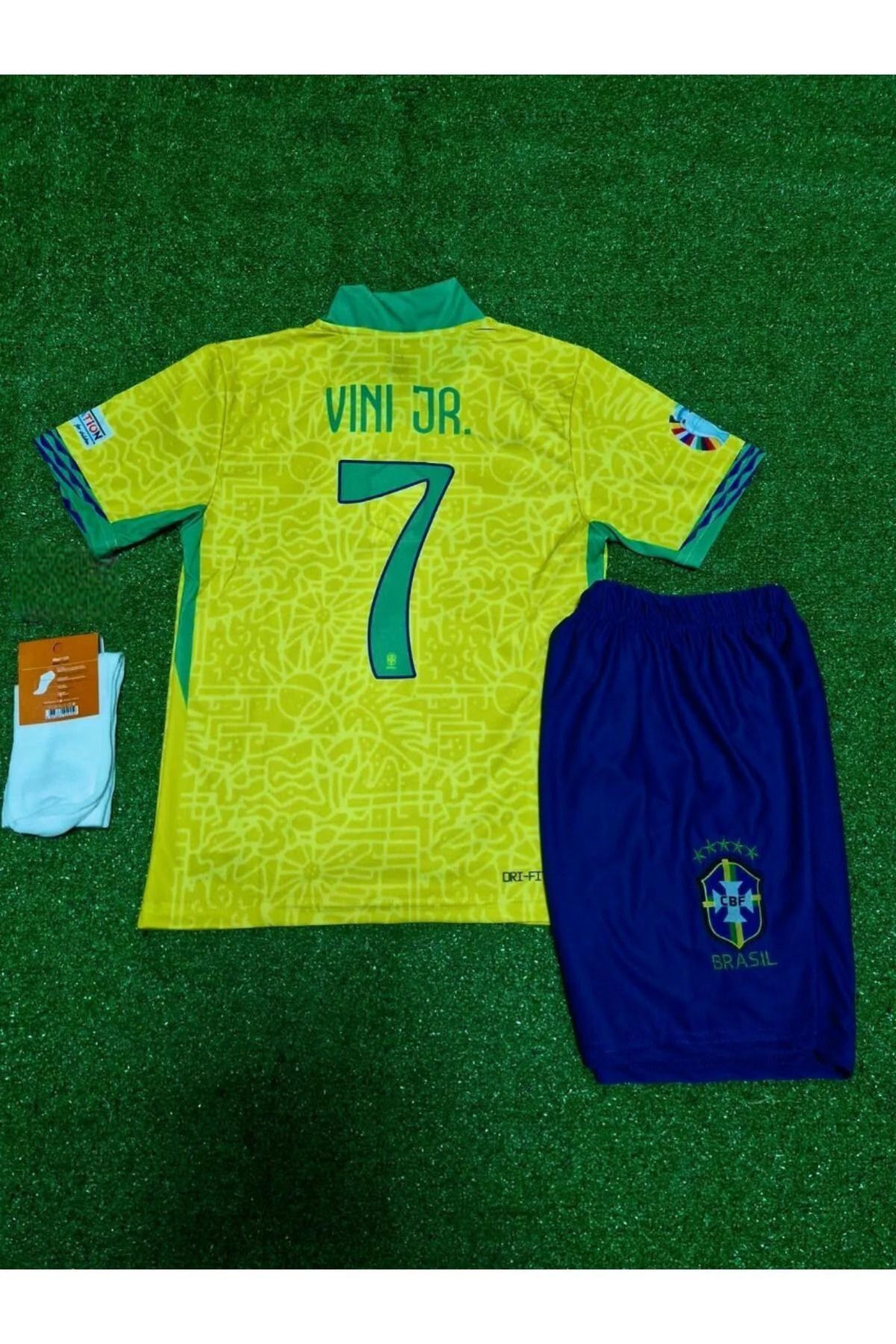 FAMİLYSTAN Brezilya 2024/25 Yeni Sezon Vini Jr Çocuk Forması 3'lü Seti Spor T-Shirt