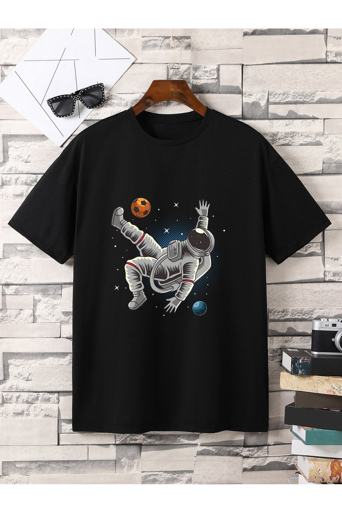 LUNAVISTA İlkbahar ve sonbahar tişört, yuvarlak yaka, kısa kollu, şık astronot desenli tişört,