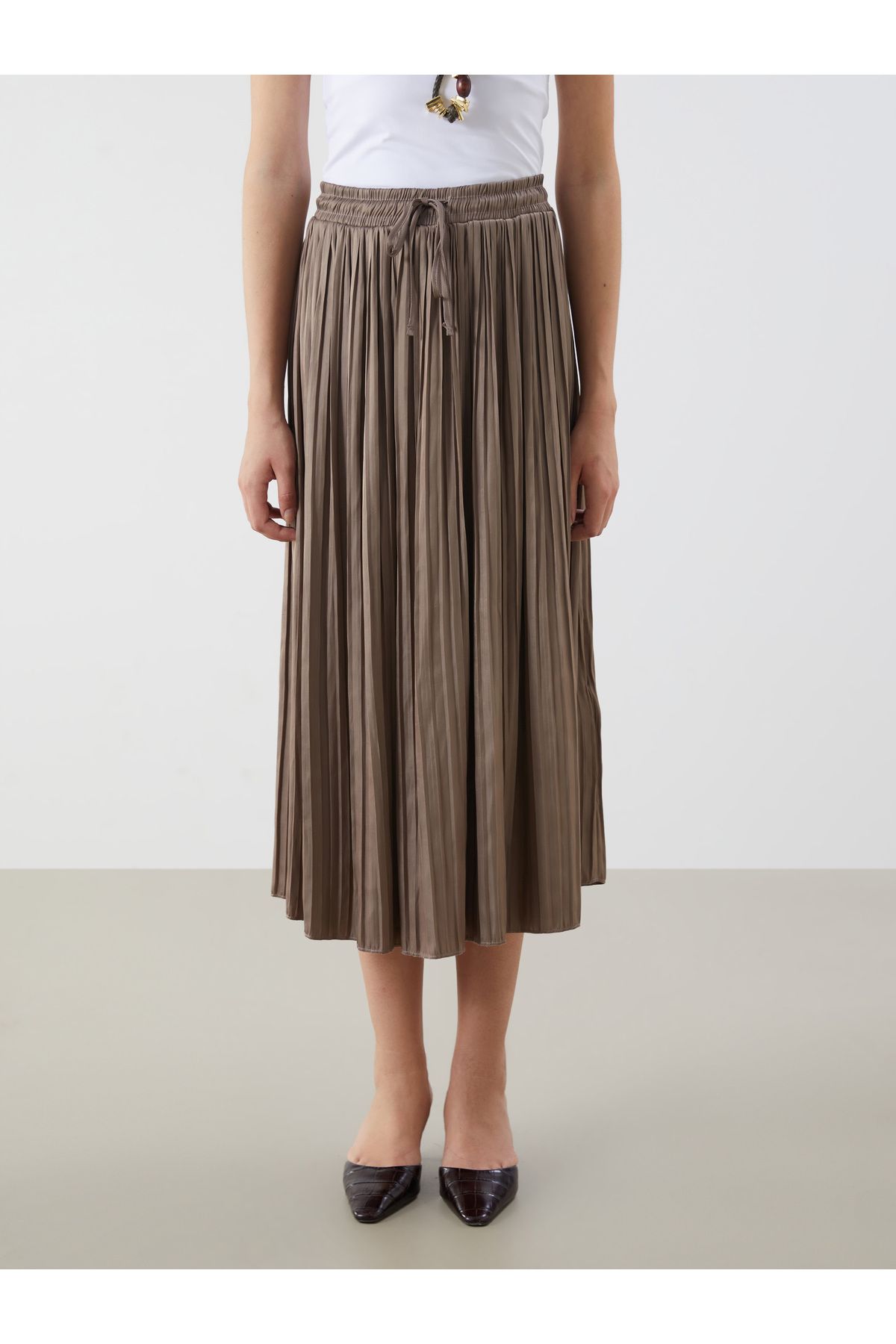 LC Waikiki-Satin Pleated Skirt with Elastic Waist 2