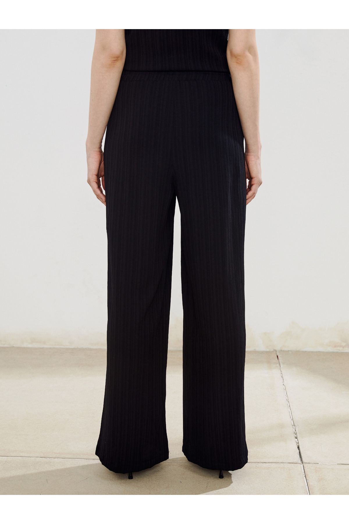 LC Waikiki-Pantaloni de damă în amestec de in cu talie elastică 4