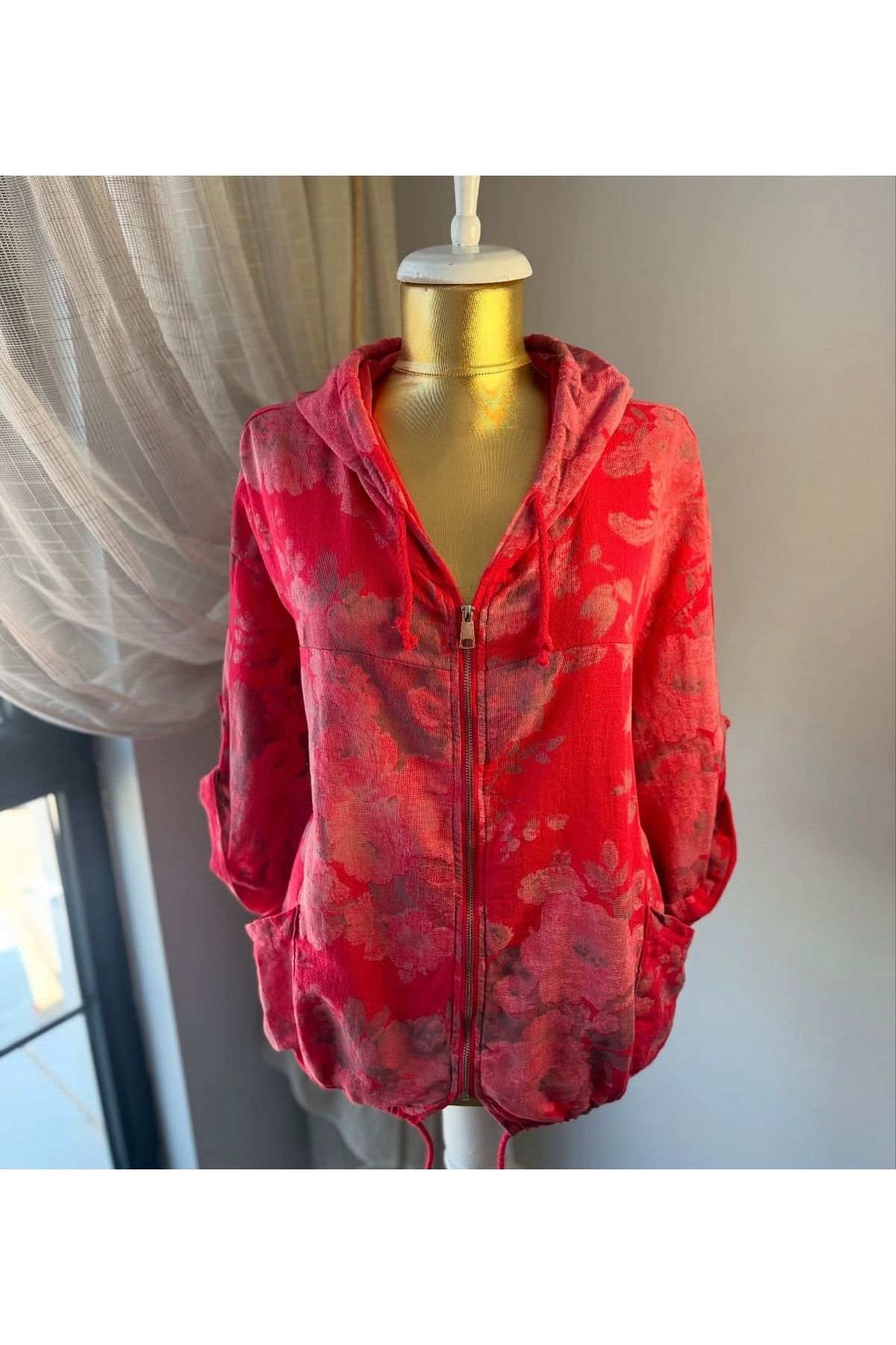Asumbutik Çiçek desenli standart beden İtalyan üst