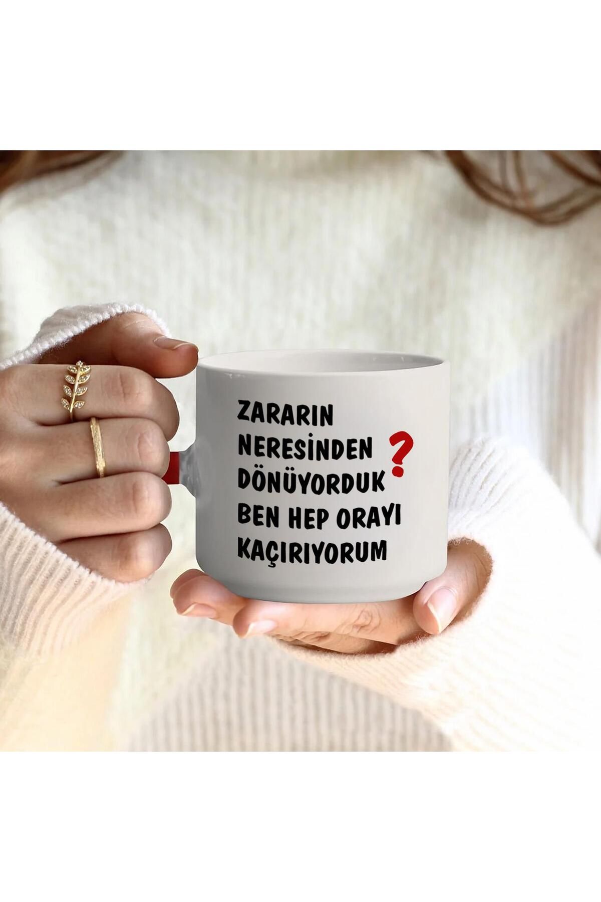 Viyens Zararın Neresinden Dönüyorduk T Kulplu Kırmızı Kupa