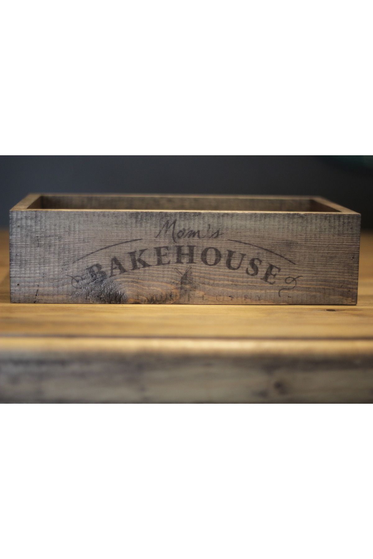 pratikolay BAKEHOUSE (30x18x8cm) RETRO DEKORATİF KUTU (hand made/ el yapımı)