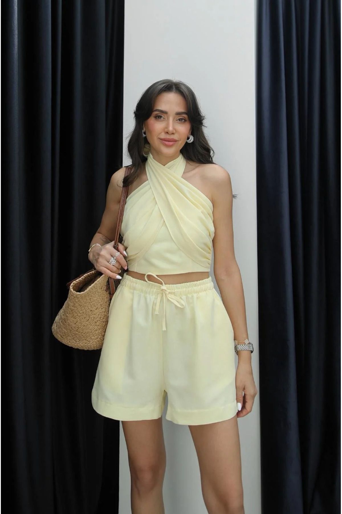 My Blog Sarı Martina Boyundan Bağlı Büstiyer Şortlu Takım - 30361