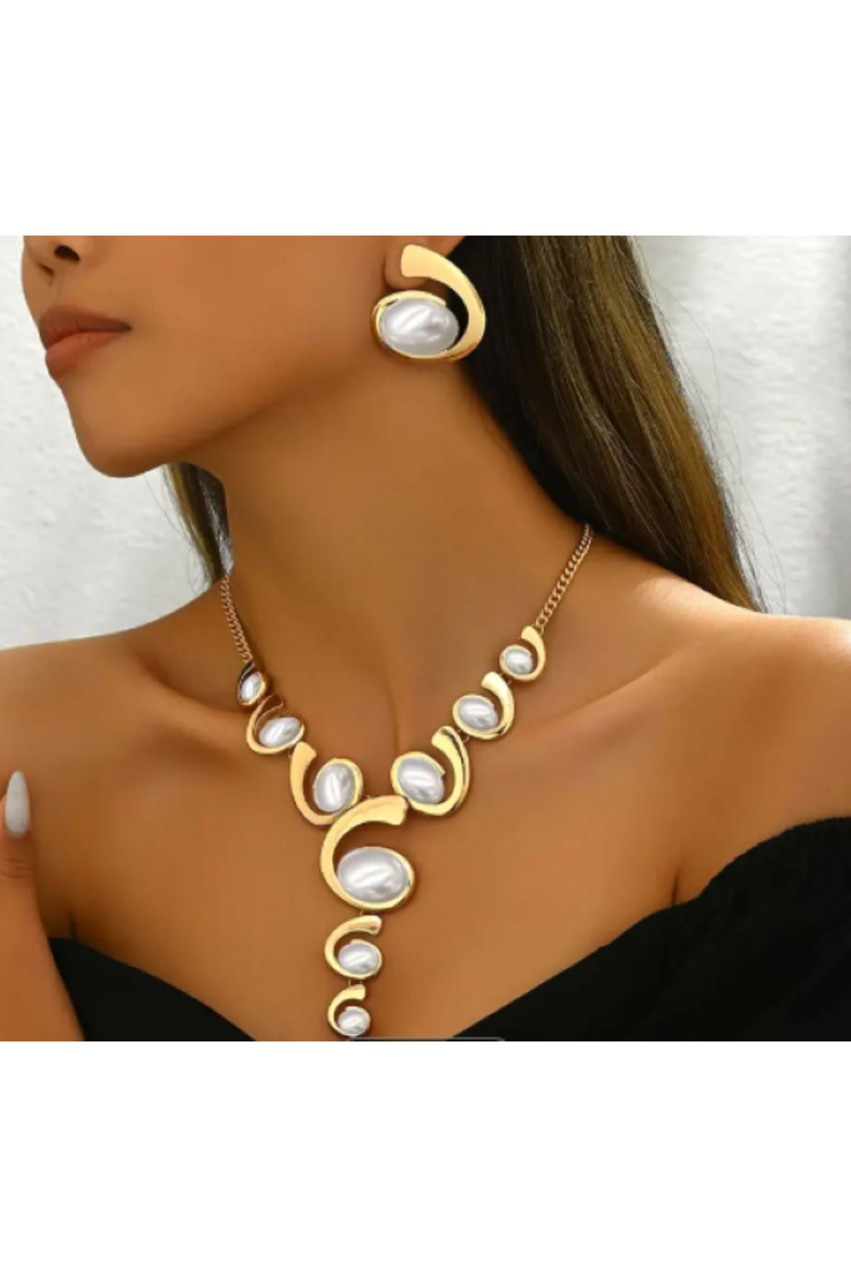 SE Jewellery Collection Selin Ersoy Kadın Gold Renk Modern İnci Detaylı Takı Seti – Kolye ve Küpe 2’li Şık Set