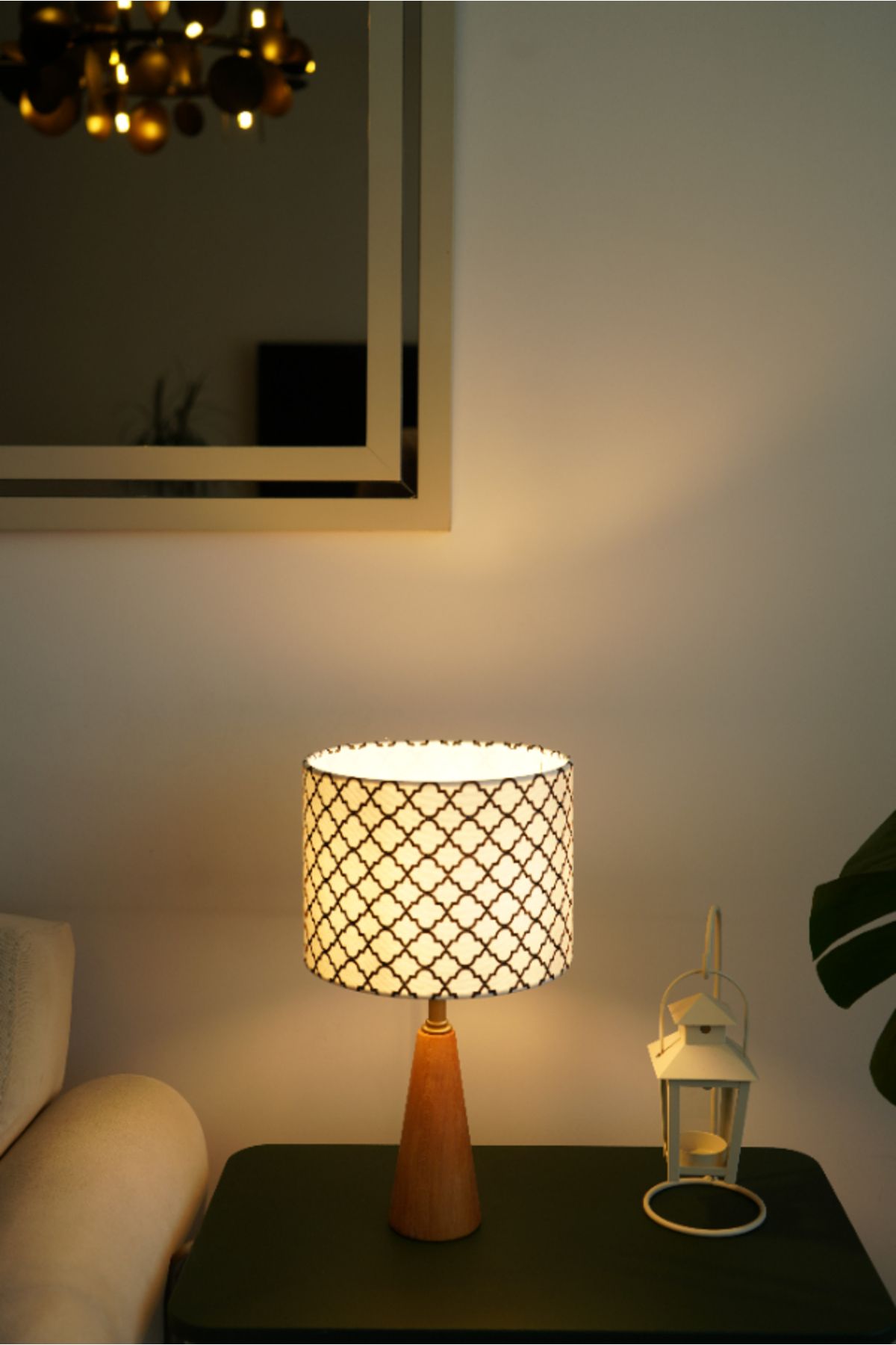 retro home design Üçgen Ahşap Model Silindir Baskı Özel Siyah Detaylı Kumaş Şapka Abajur Salon Yatak Odası