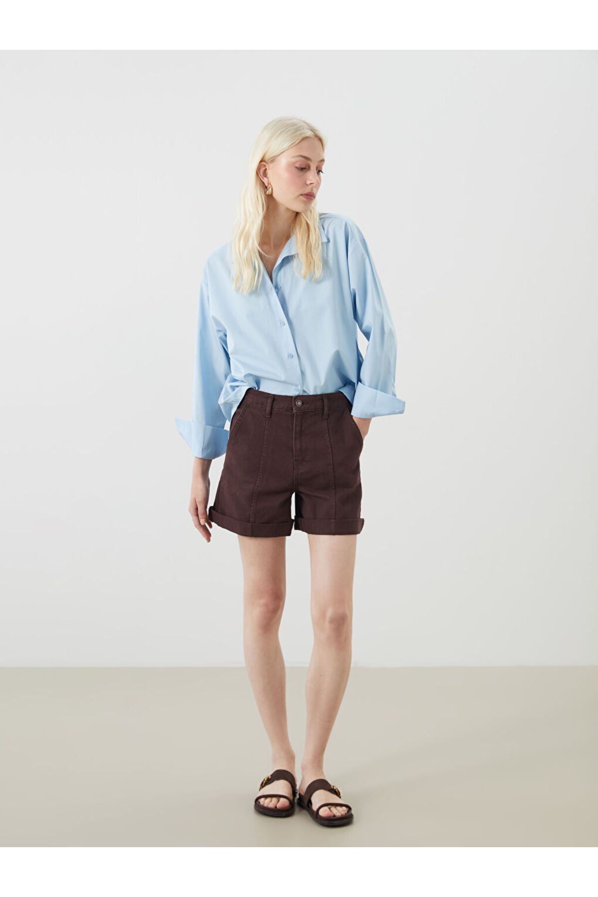 LC Waikiki LCW Standart Fit Kadın Jean Şort