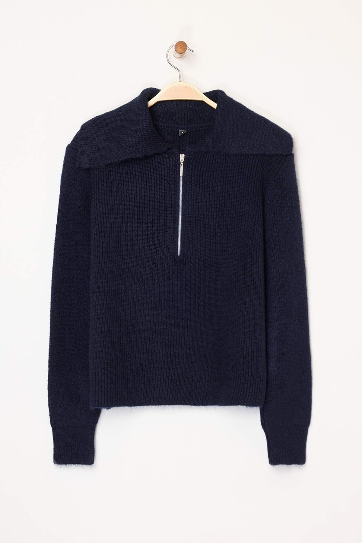 Trendyolmilla  Lacivert Yünlü Geniş Kalıp Polo Yaka Fermuarlı Triko Kazak TWOAW25KZ00011 - Görsel 6