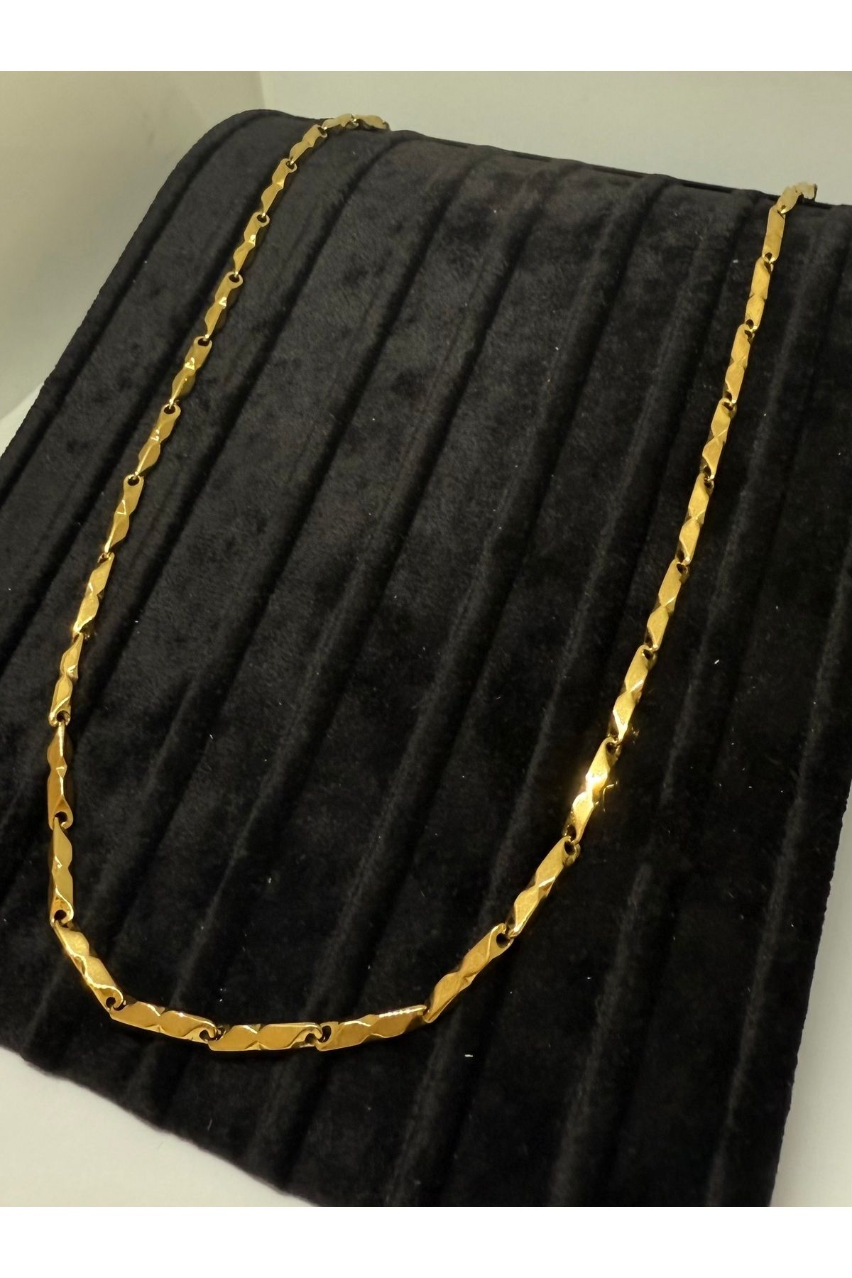 Gulsah's Store Çelik gold hibrit erkek kolye