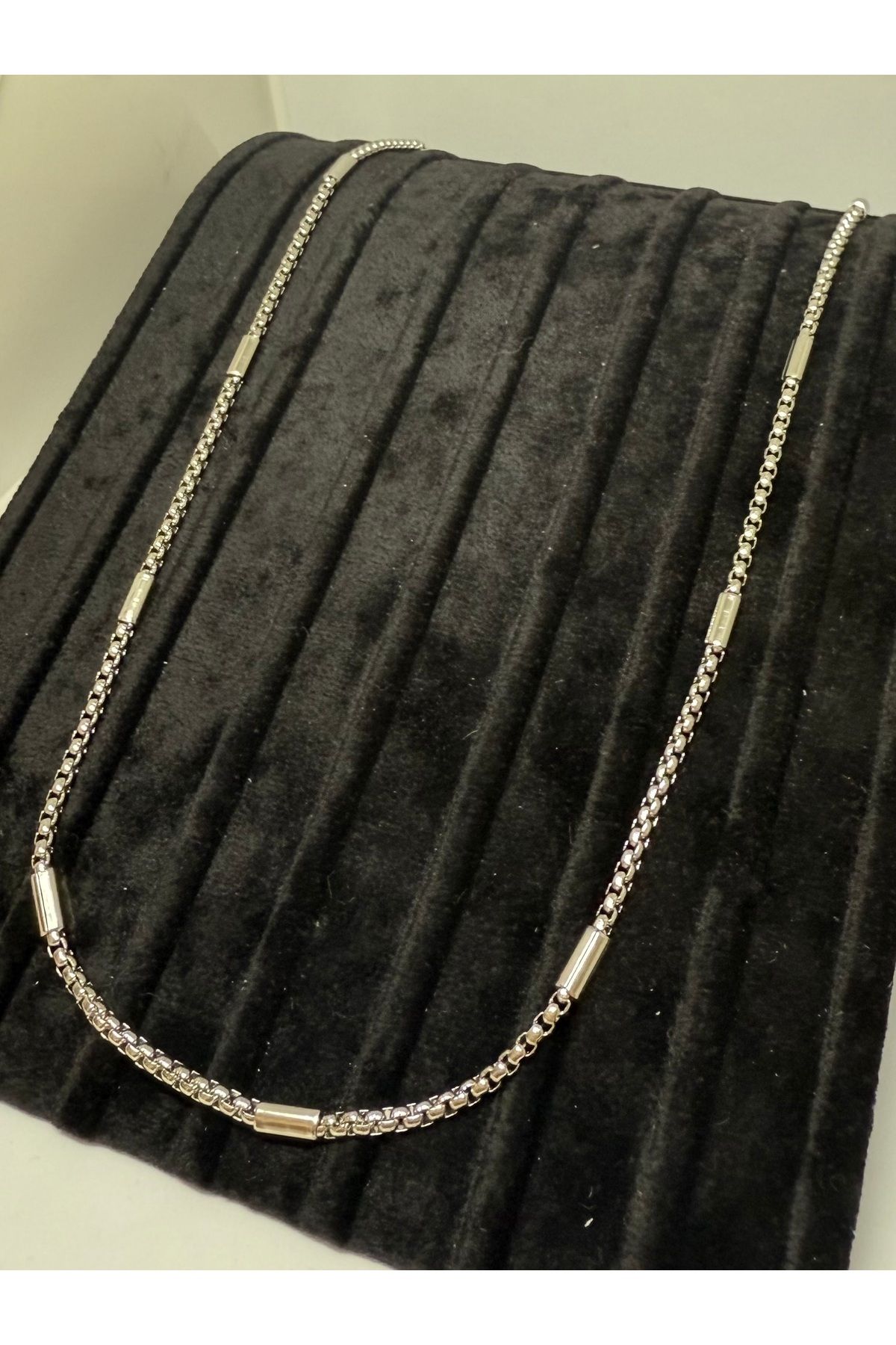 Gulsah's Store Çelik erkek kolye