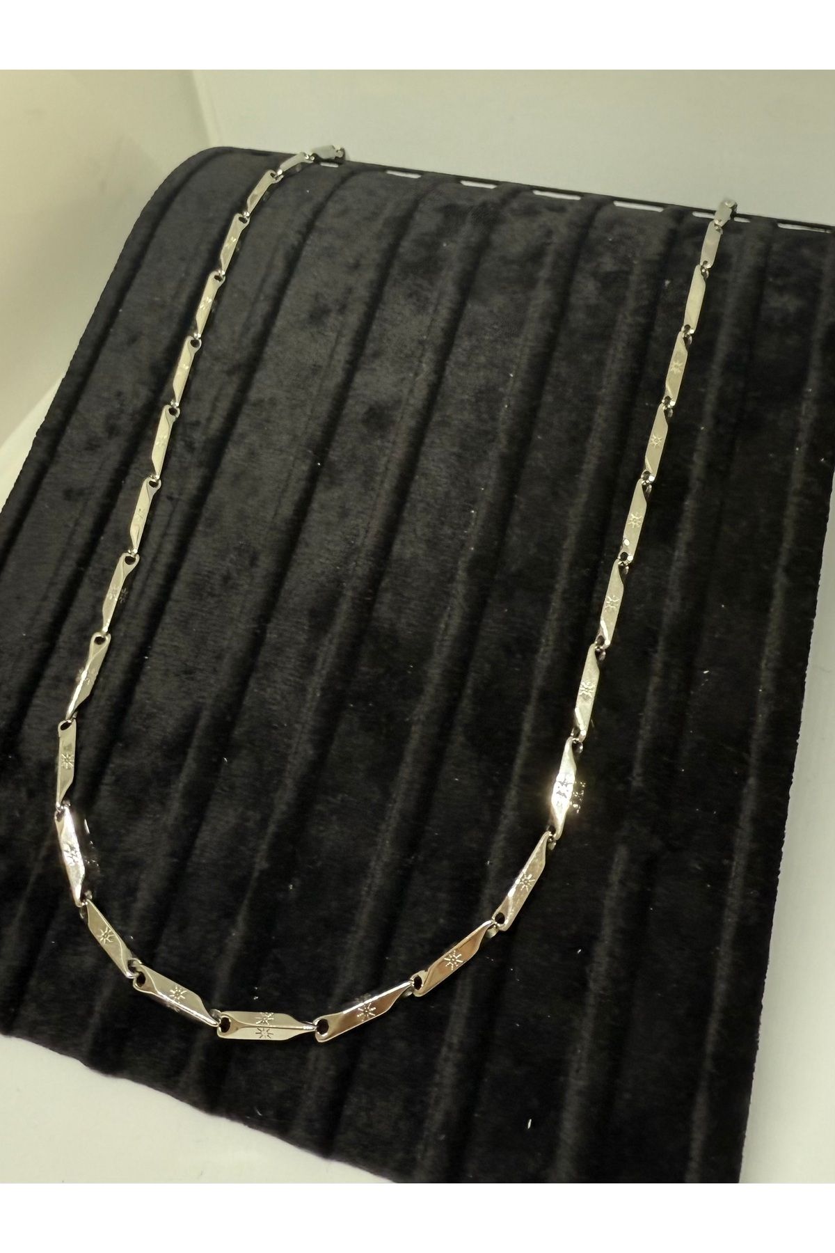 Gulsah's Store Çelik silver güneş detaylı hibrit erkek kolye