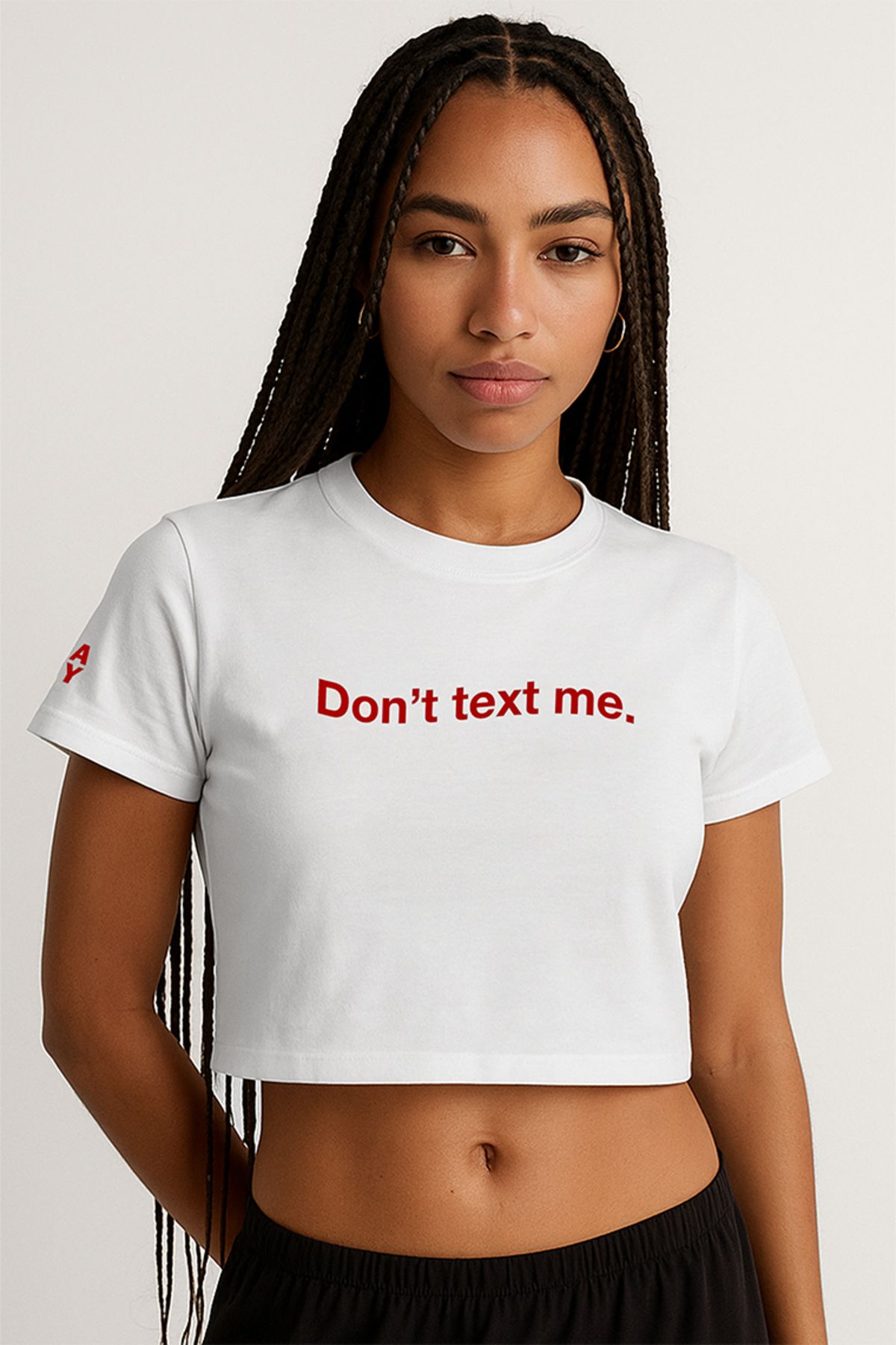 Eazy Co Text Me Beyaz Crop Top Bisiklet Yaka Kısa Kollu T-Shirt