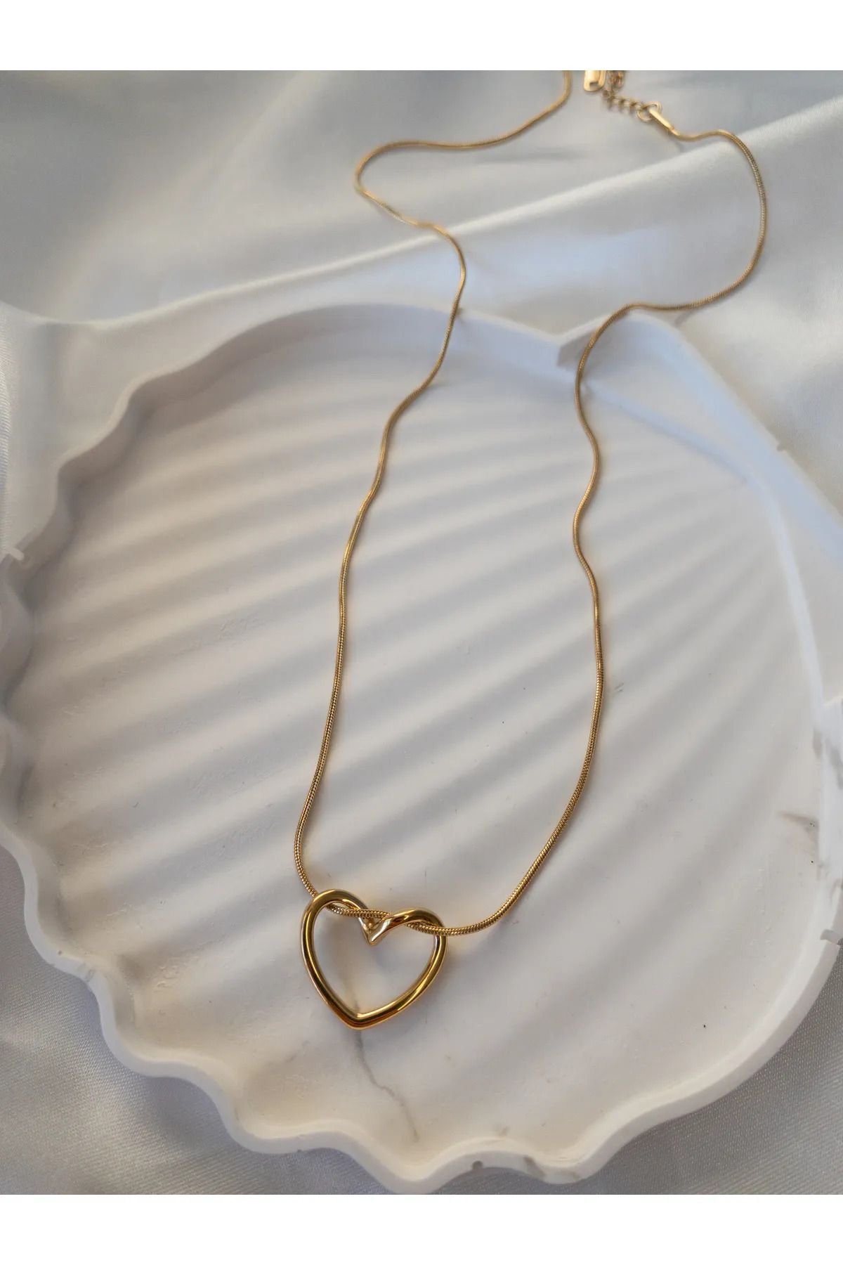 TAYEM Çelik Kolye, Kalp Figürlü Çelik Düğüm Kalp Model Gold, Altın Renk