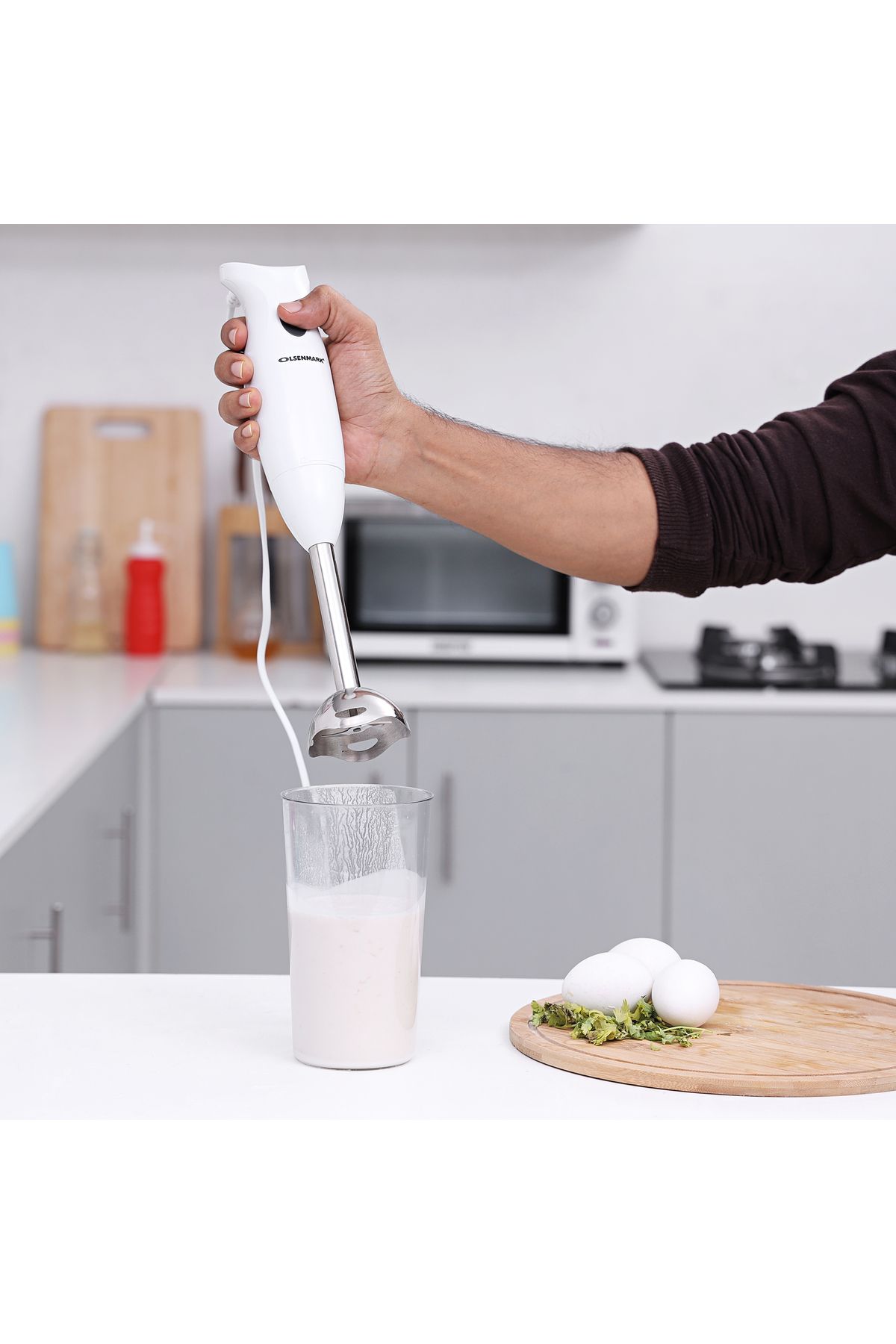 Olsenmark-Hand Blender With 600ml Jar, One-speed Operation, Detachable Stick, Anti-splash Guard, Easy Clean 2