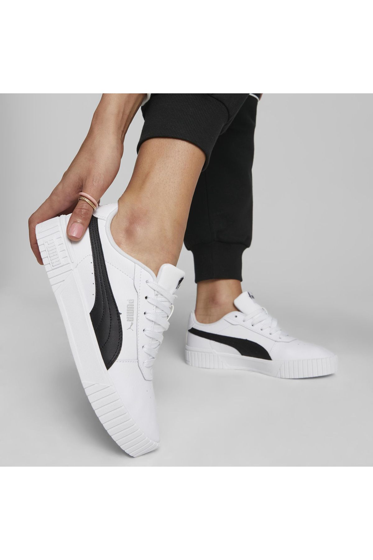 Puma کفش اسپرت زنانه سفید کارینا