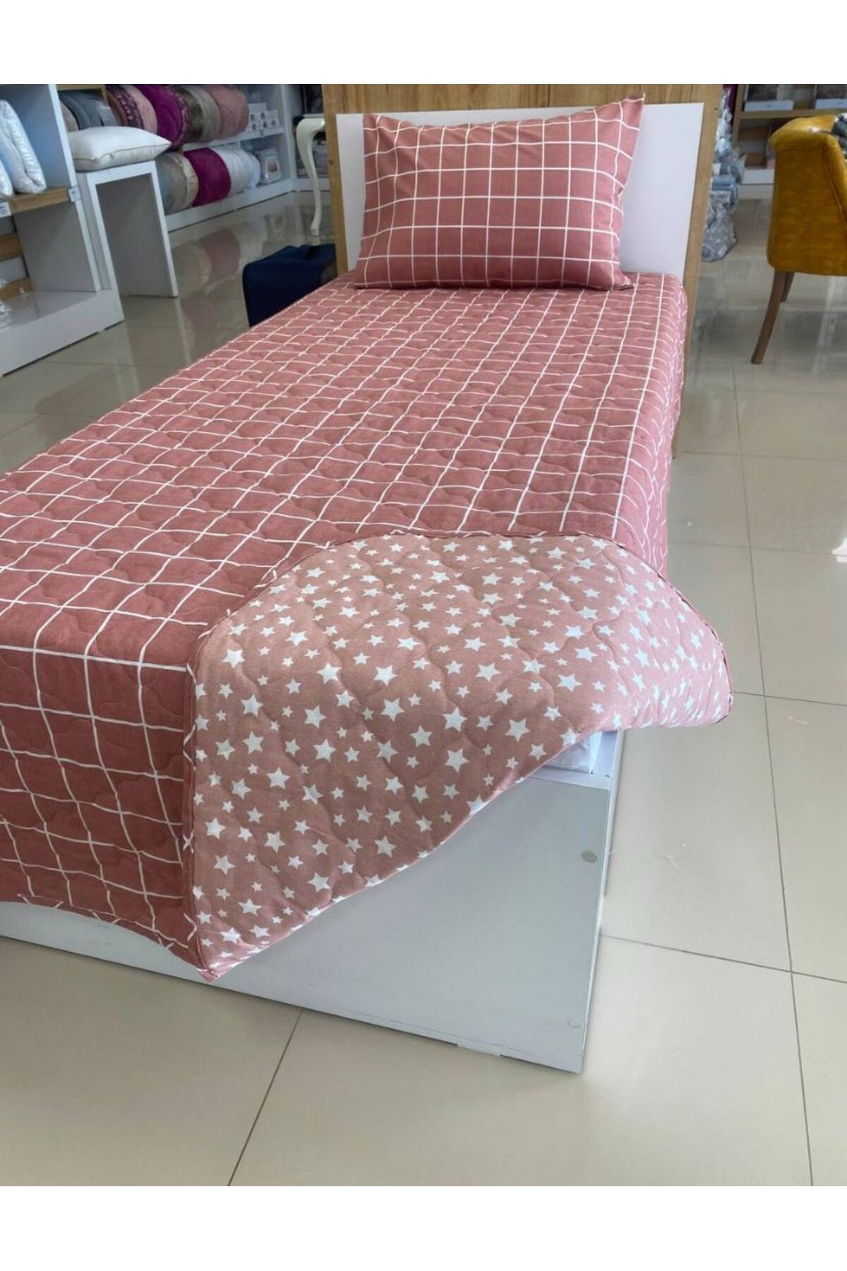 Yastık Kılıflı Tek Kişilik 155*215 Çift Yönlü Çok Amaçlı Yatak Örtüsü - 5