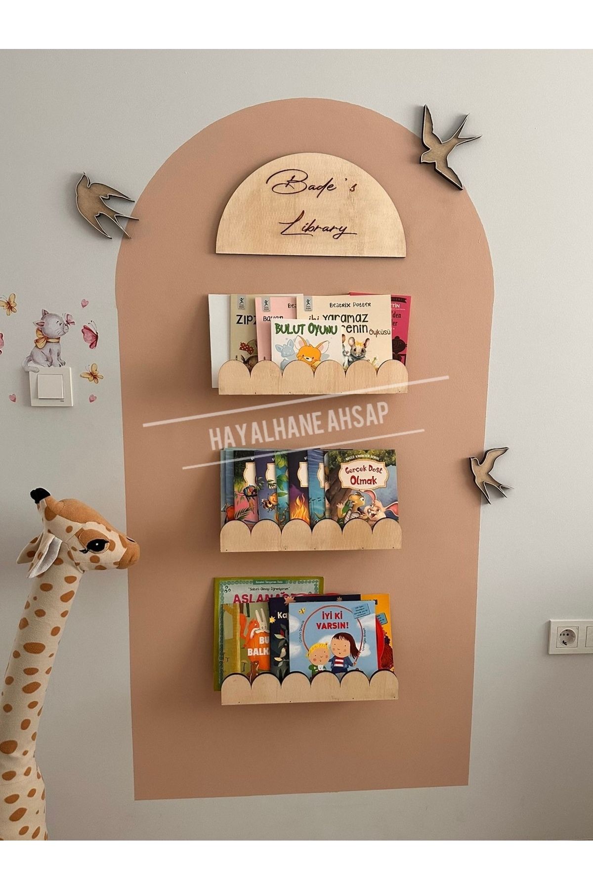 HAYALHANE AHŞAP İsimli Çocuk Odası Duvar Rafı Kitaplık Seti / Montessori Çocuk Kitaplığı