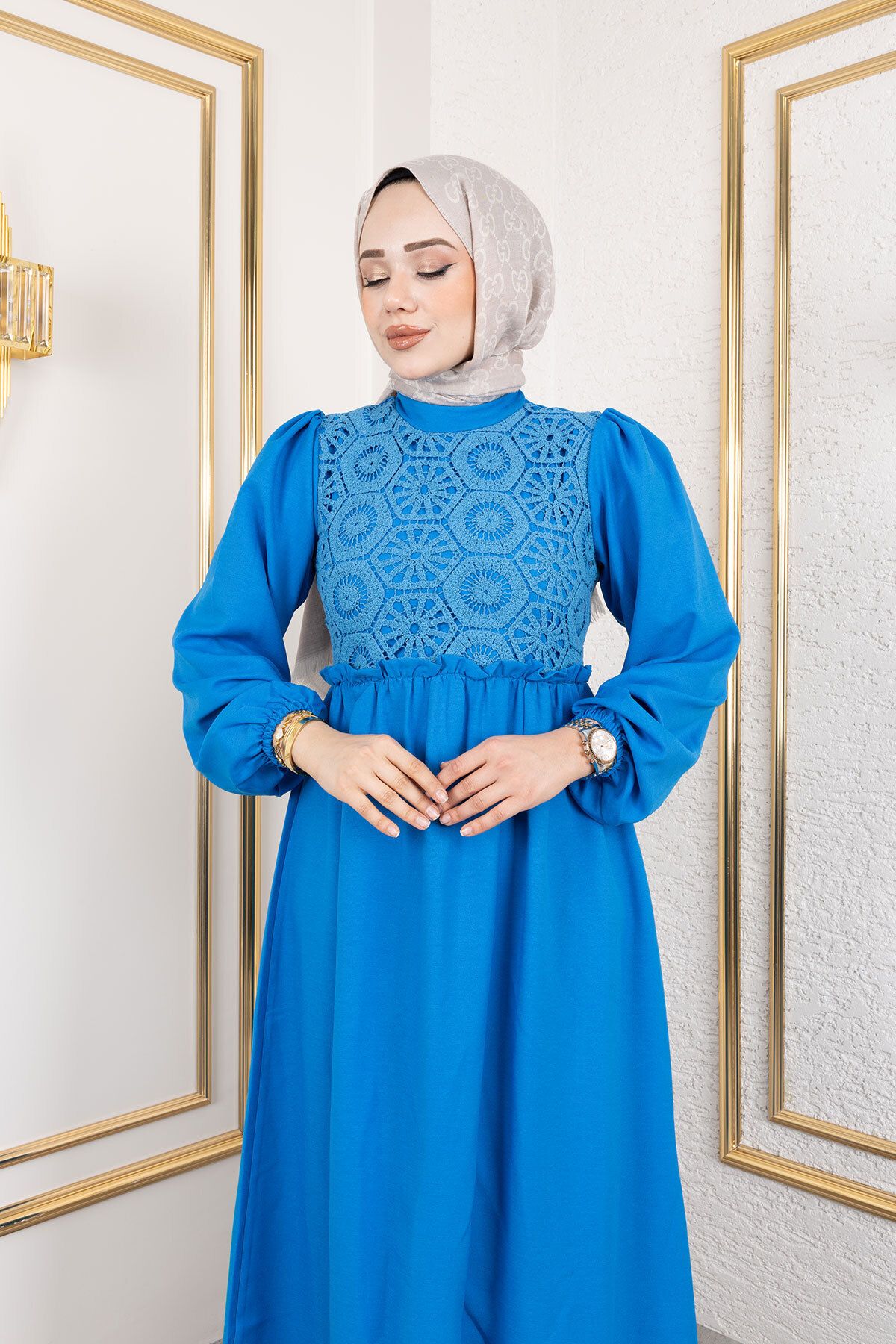Tesettür Dünyası-Blaues Hijab-Kleid – Spitzendetail vorne, TSD 240519 2