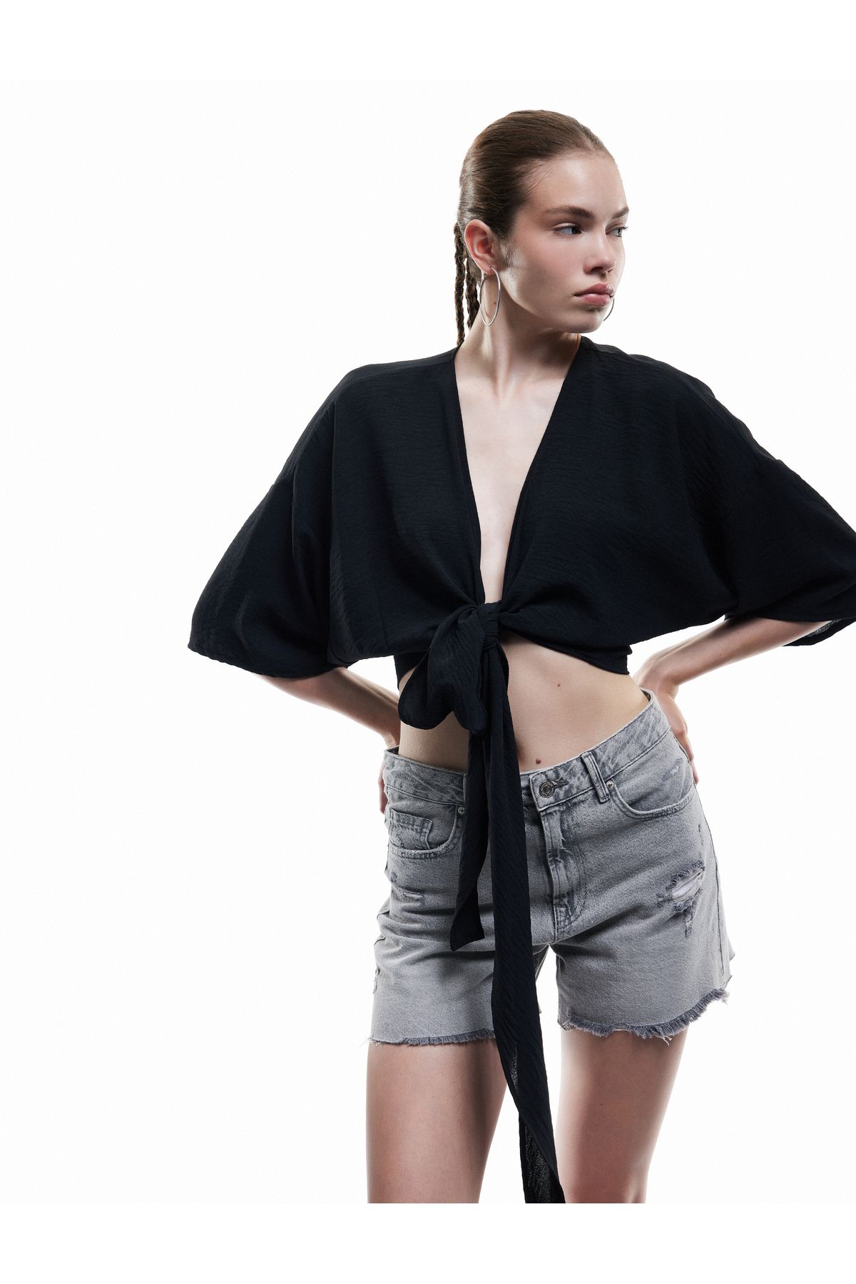Kısa Kollu Kruvaze Yaka Bağlama Detaylı Oversize Kimono