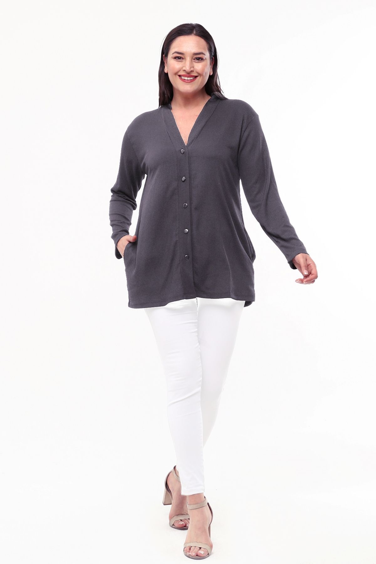 Laden-Spring Summer Wrinkle Fabric Women's Classic Matte Gray Mother Cardigan 1