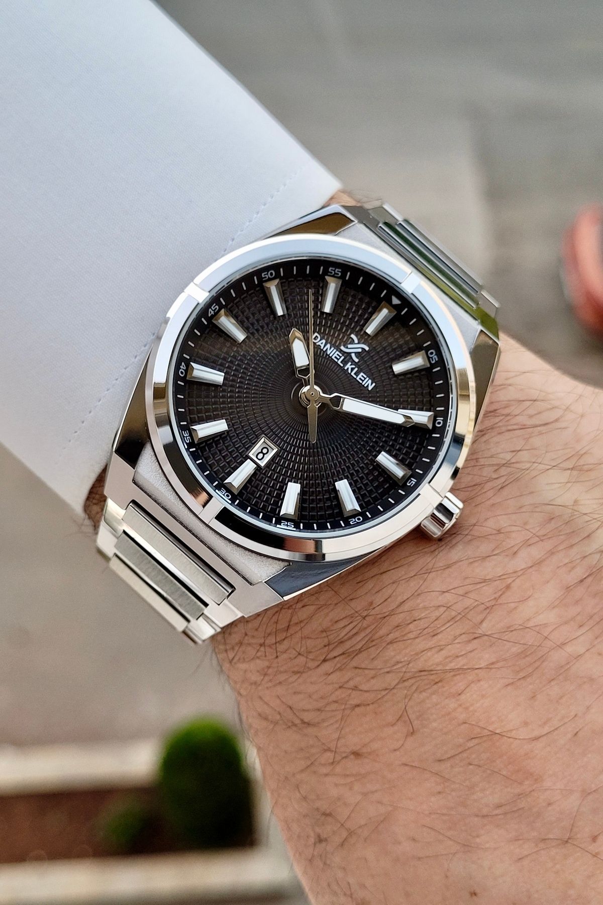 Daniel Klein Kadranı Siyah Kordonu Silver Renk 24 Ay Garantili 42 Mm Takvimli Erkek Kol Saati