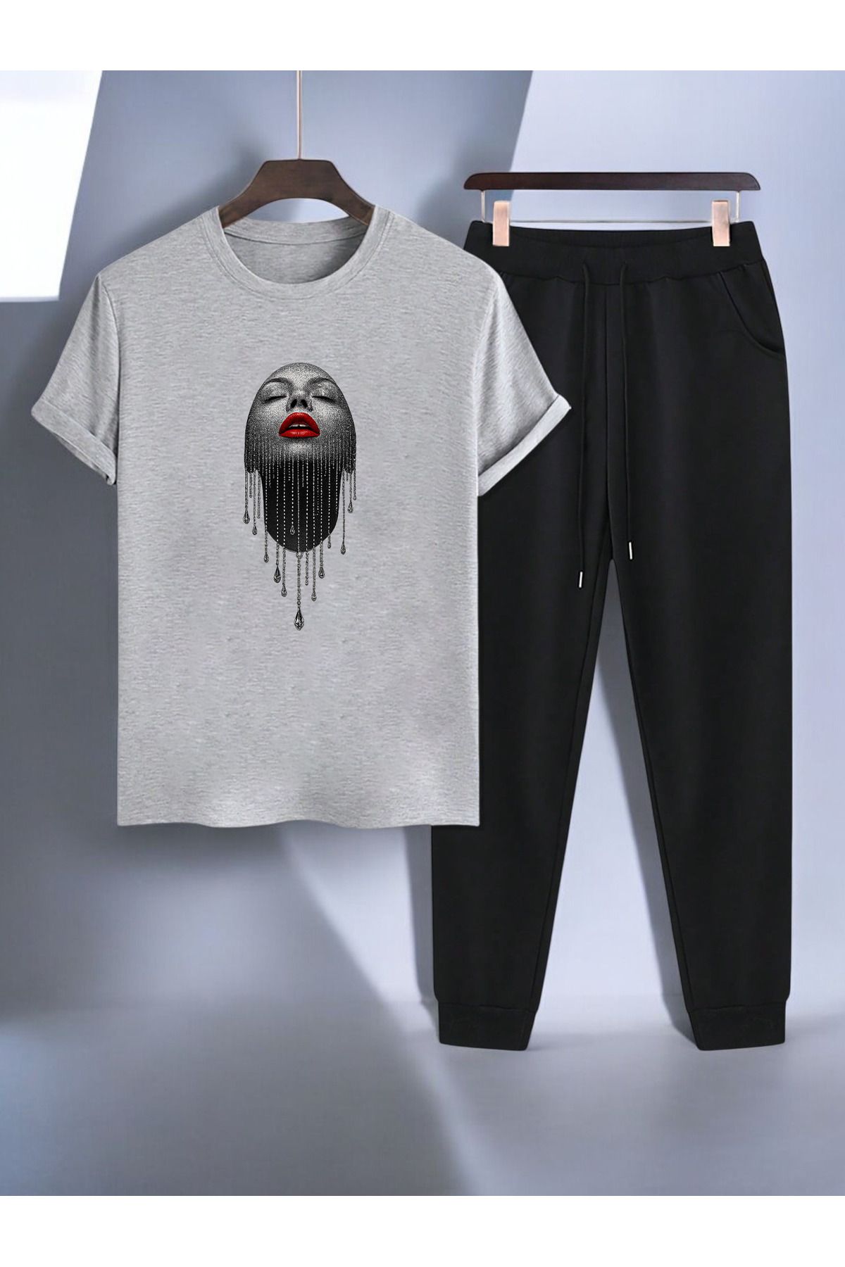 uyguntarz Unisex Pırlantalı Kadın Portresi Tasarım Basklı Tshirt Eşofman Takımı