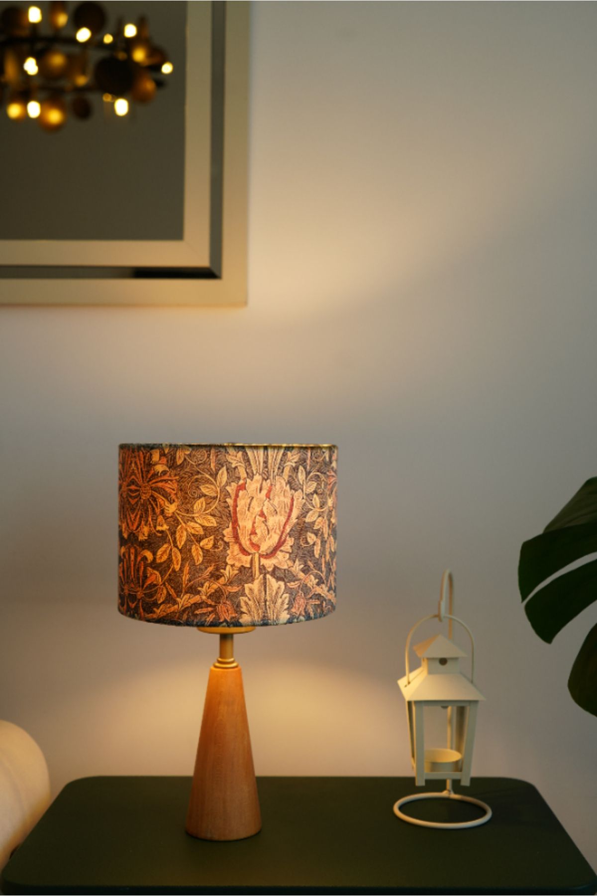 retro home design Üçgen Ahşap Model Silindir Kahverengi Çiçek Kadife Kumaş Şapka Şık Yatak Odası Salon Abajur