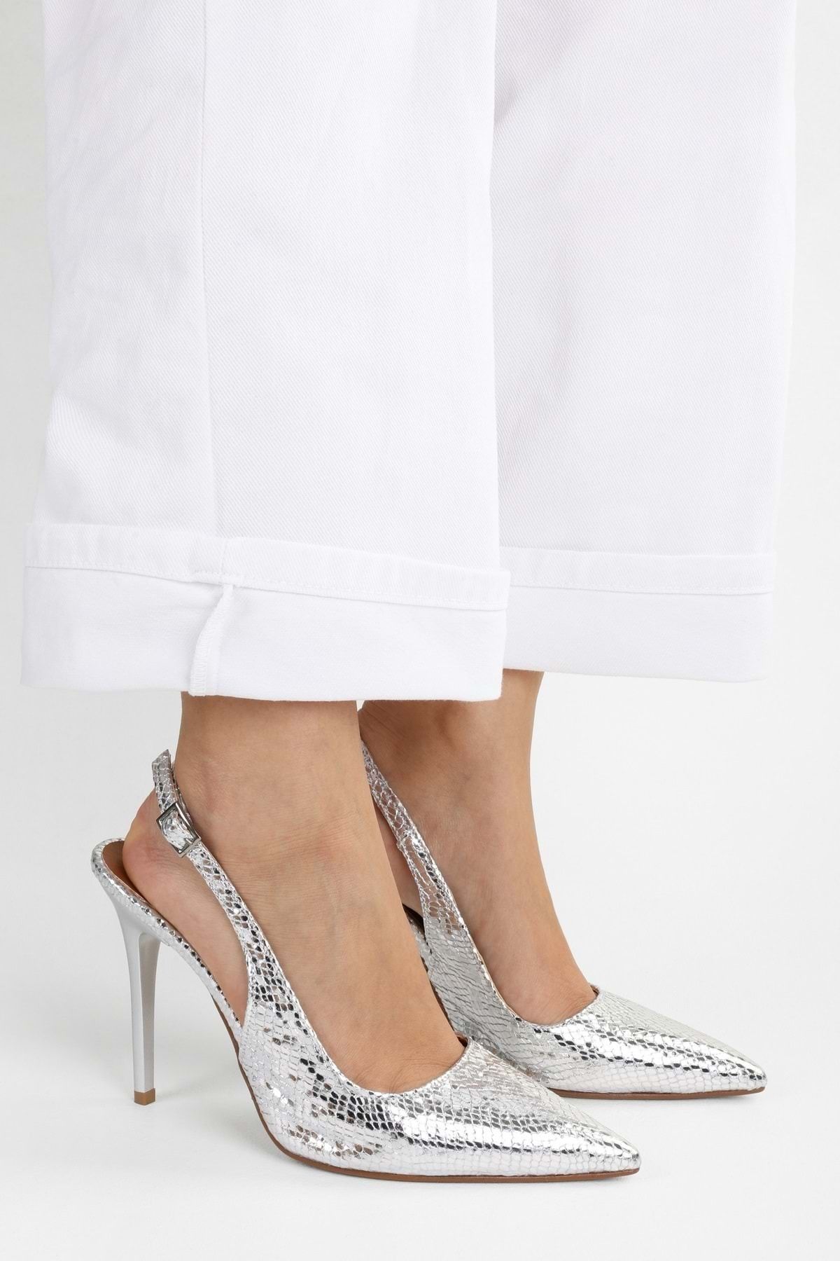 Shoeberry Kadın Hazel Gümüş Yılan Desenli Stiletto