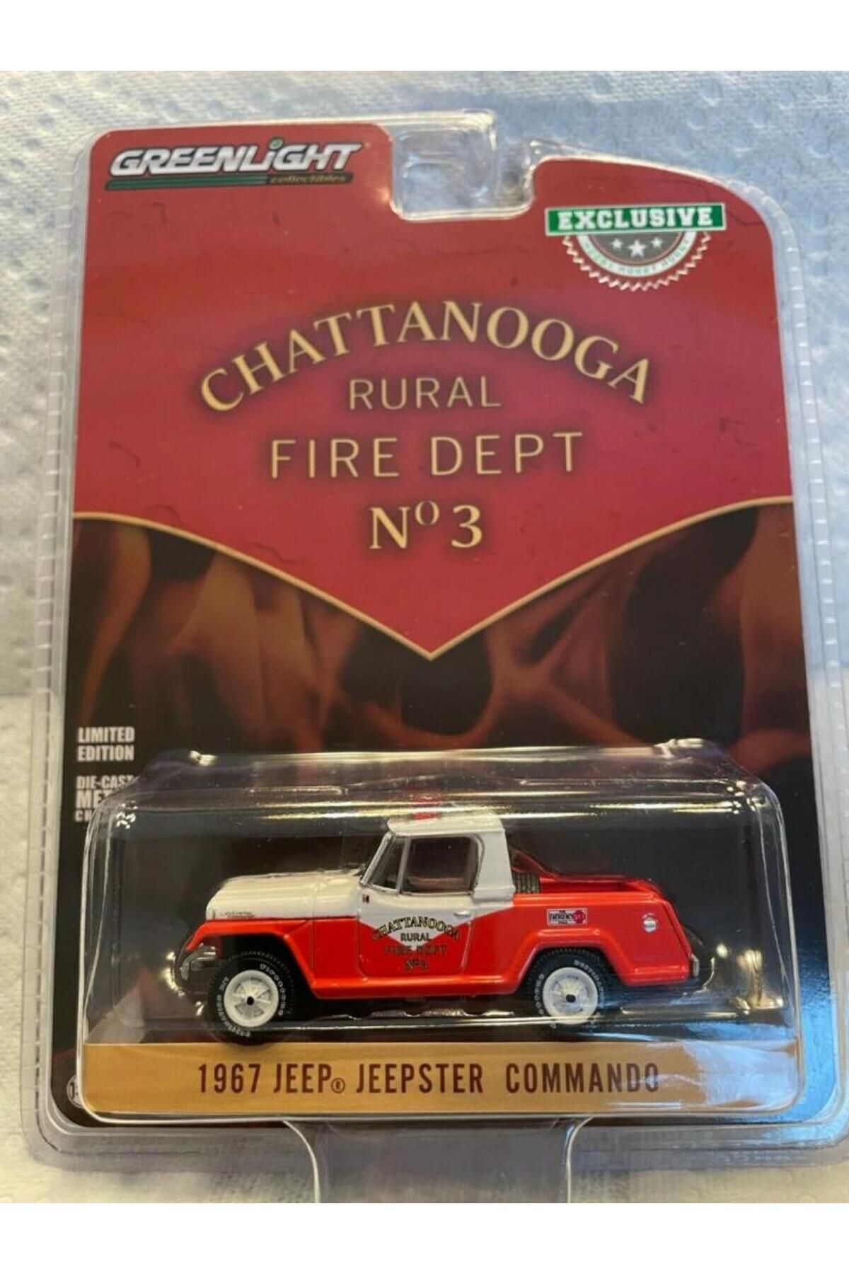 Greenlight 1967 Jeep Jeepster Pickup Truck White and Orange 1/64 Model Araba