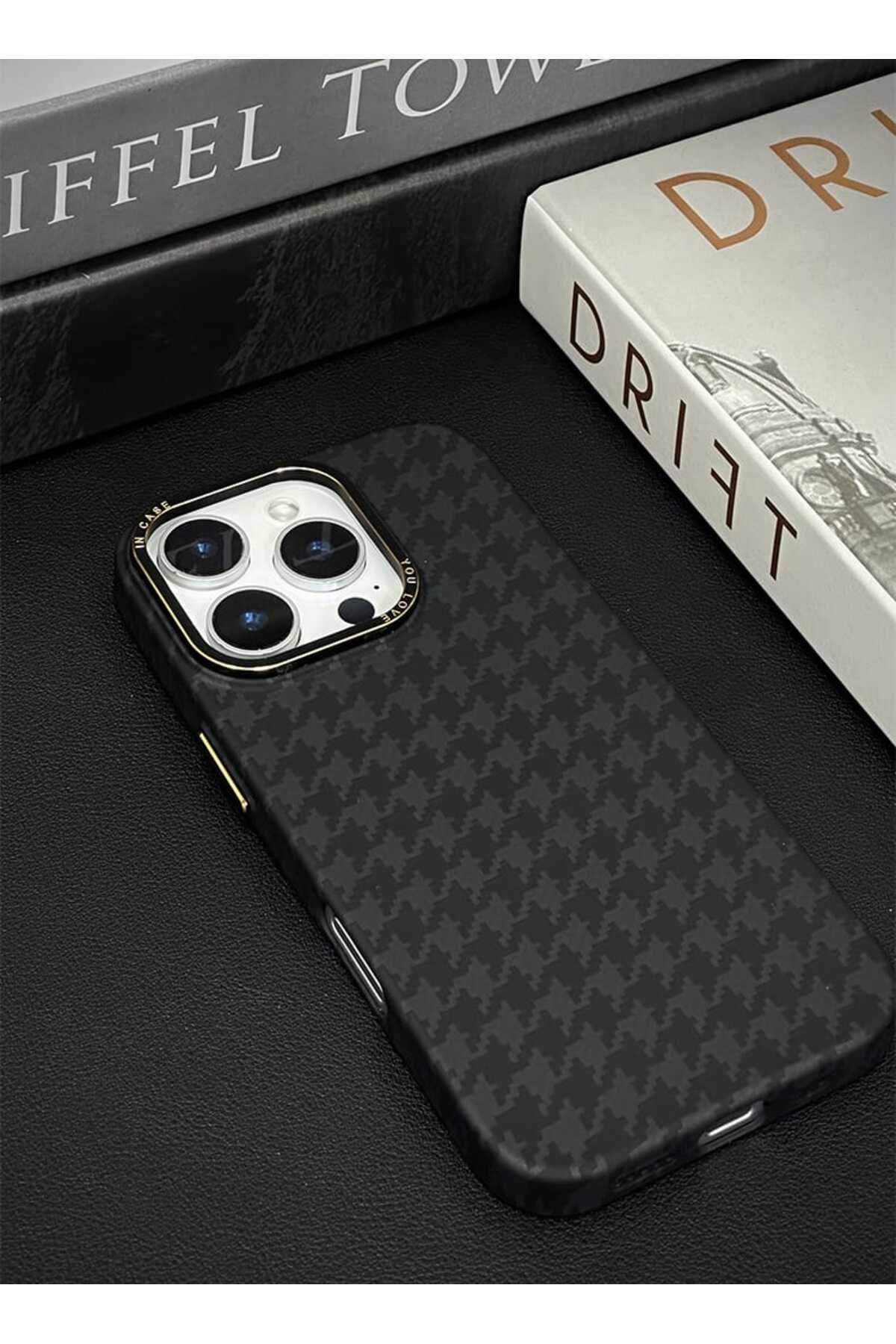 SEMERS İPHONE 16 PRO MAX UYUMLU KAZAYAĞI DESENLİ KILIF