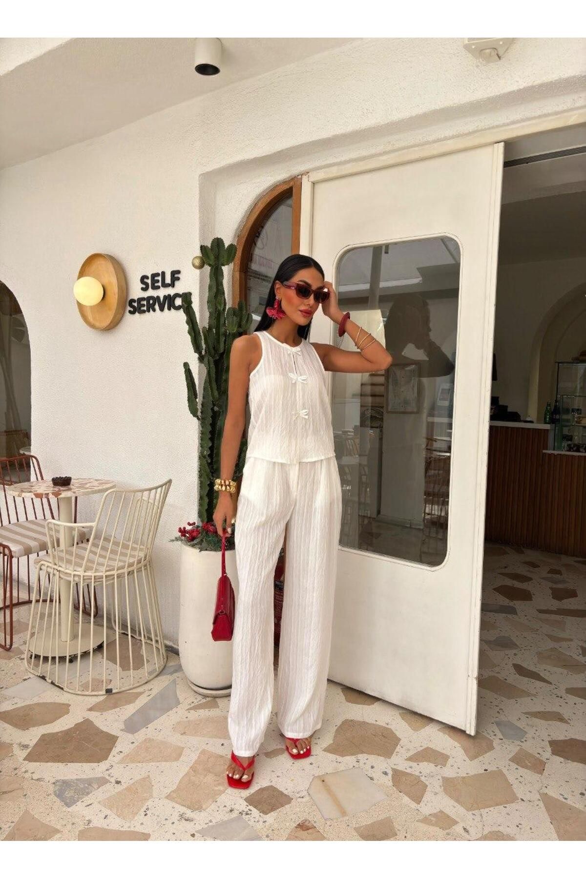 Sobe Askılı Bluz ve Pantolon Transparan Takım