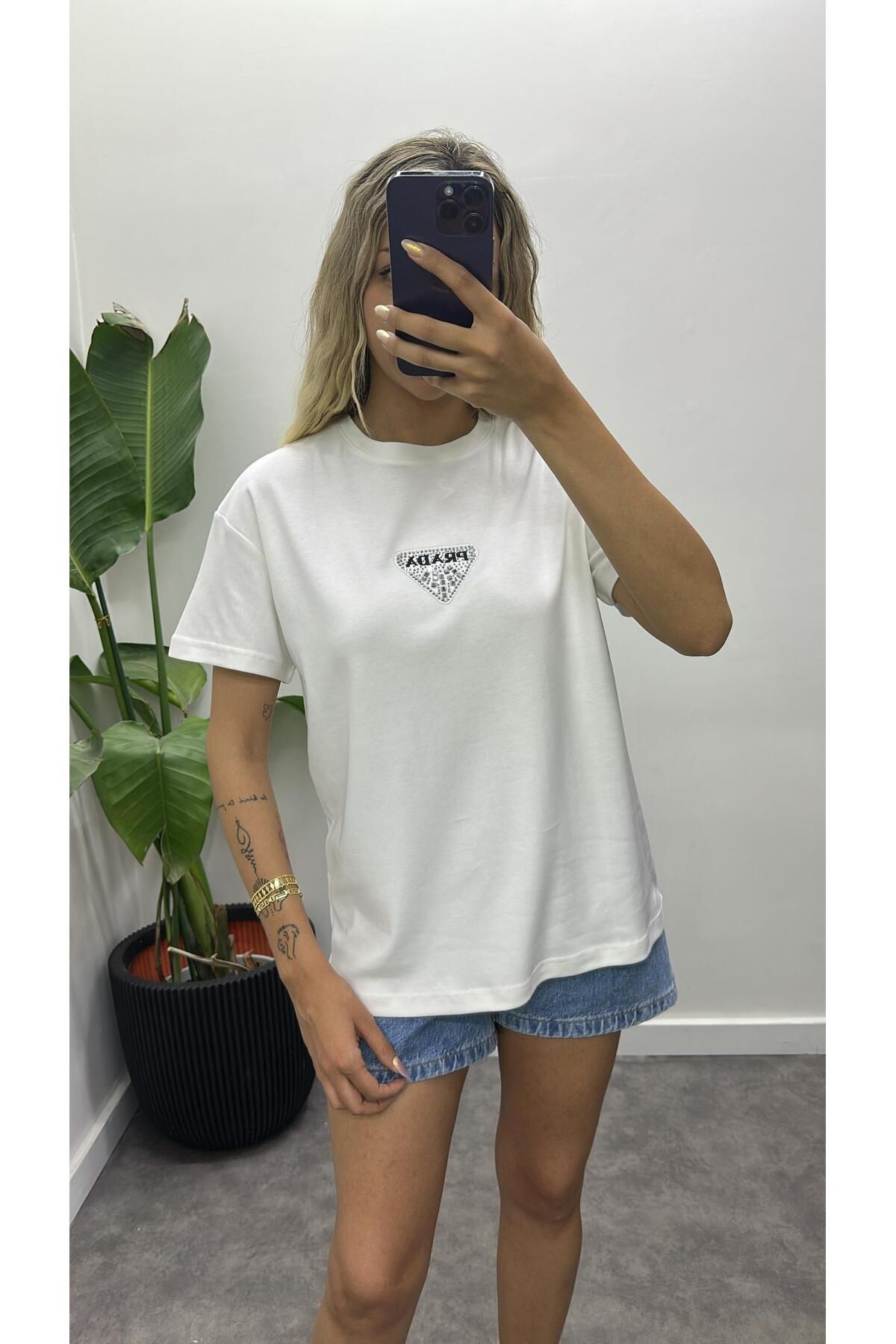Acar Boutique Prad Taşlı T-Shirt