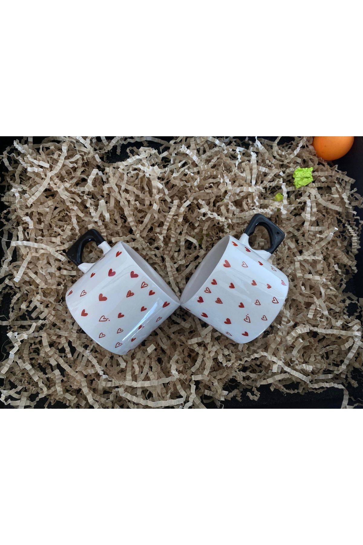 ÇİNİ HOME 2li Kırmızı Minik Kalpler Çizimli El Yapımı Doğal Seramik Kalp Kupa Bardak / Mug - Çay&Kahve Fincanı