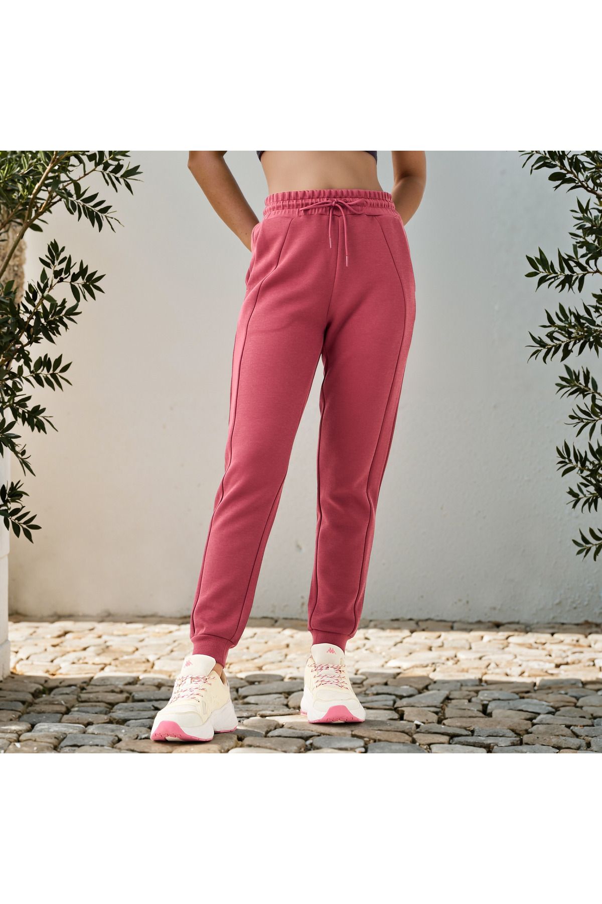 Kappa-Panelled Joggers with Drawstring Closure and Pockets 1
