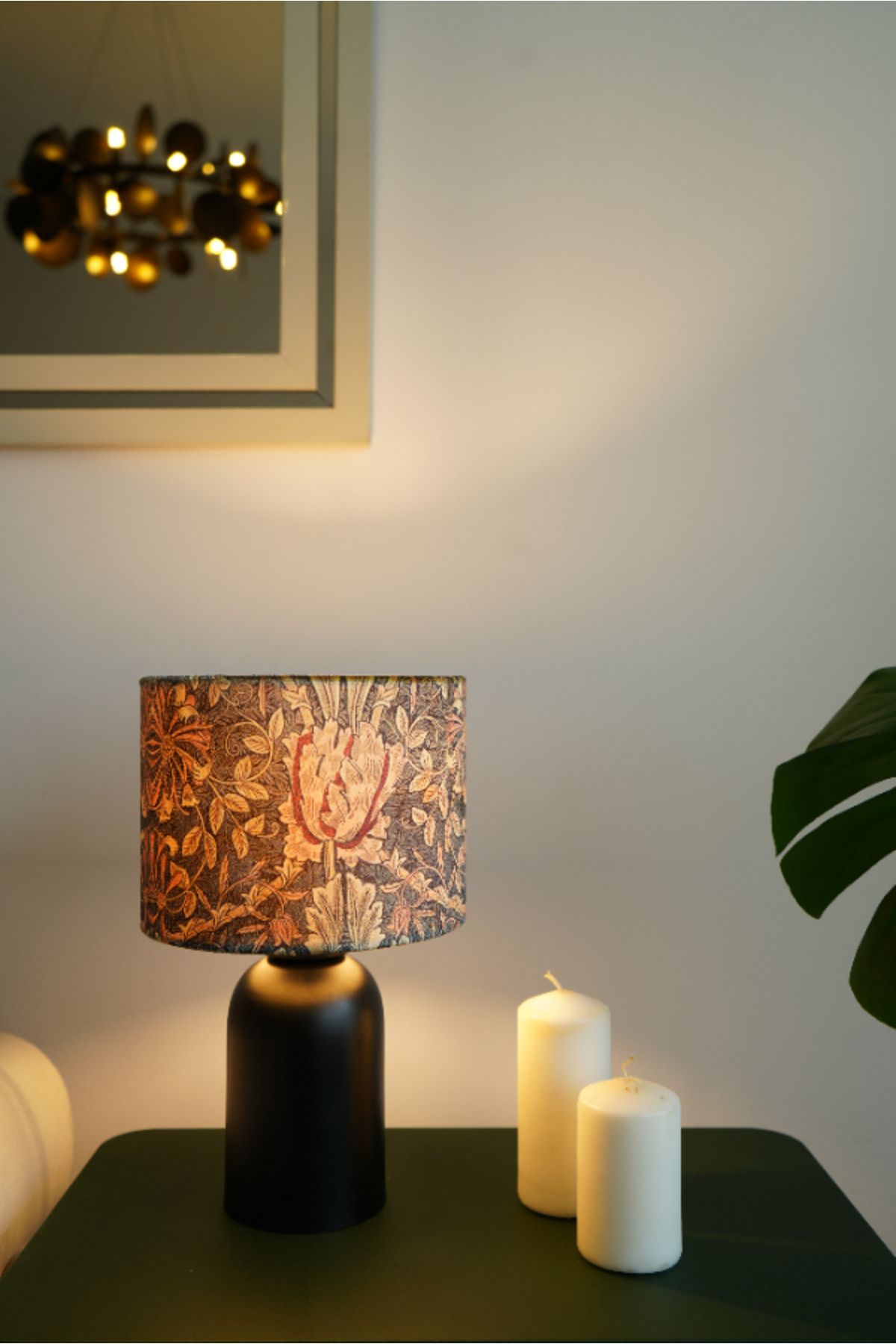 retro home design Özel Siyah Ayaklı Kahve Çiçek Kadife Kumaş Şapka Şık Yatak Odası Salon Abajur Özel