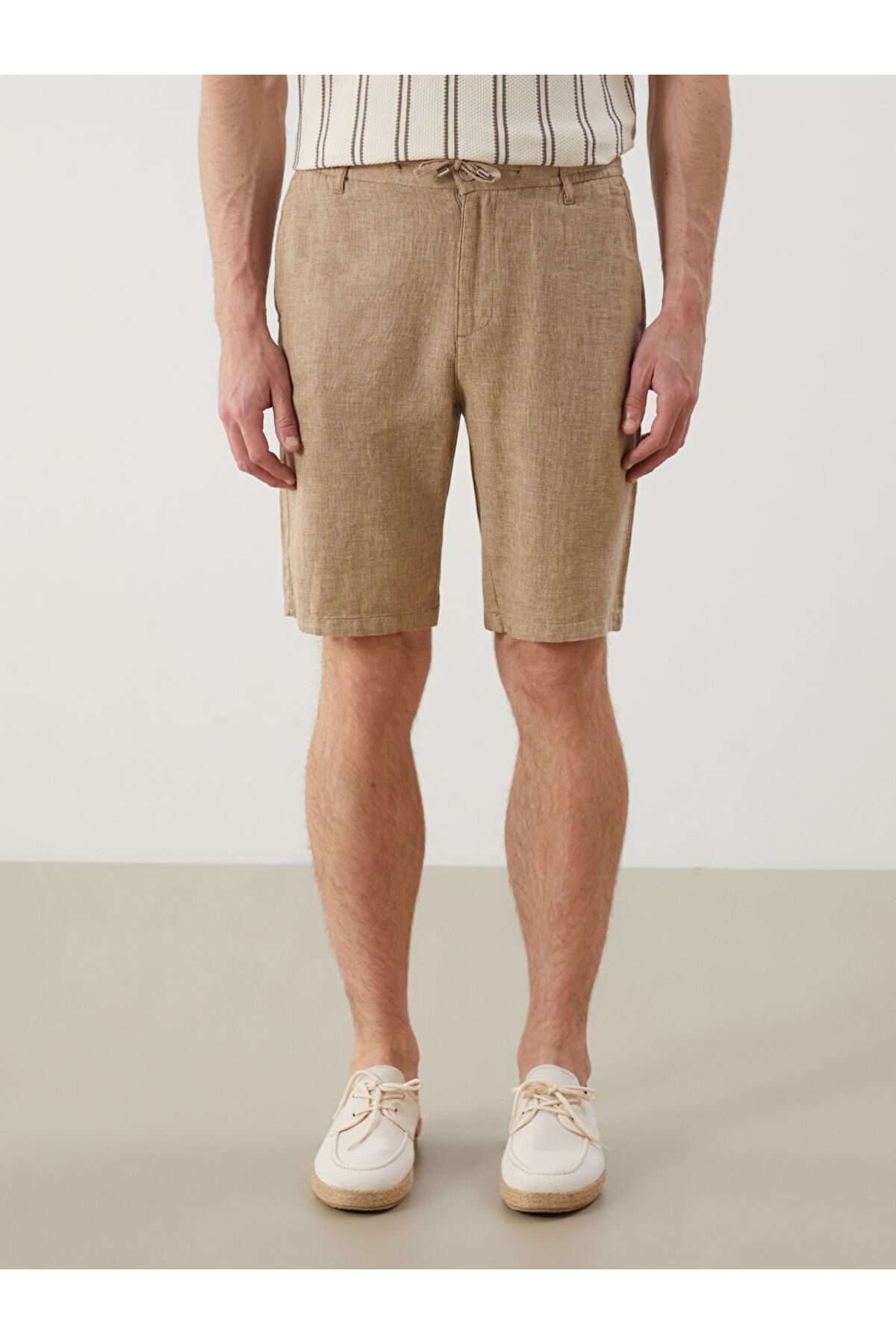 LC Waikiki-Ανδρικό σορτς καφέ Standard Fit Λινό Μικτό 2