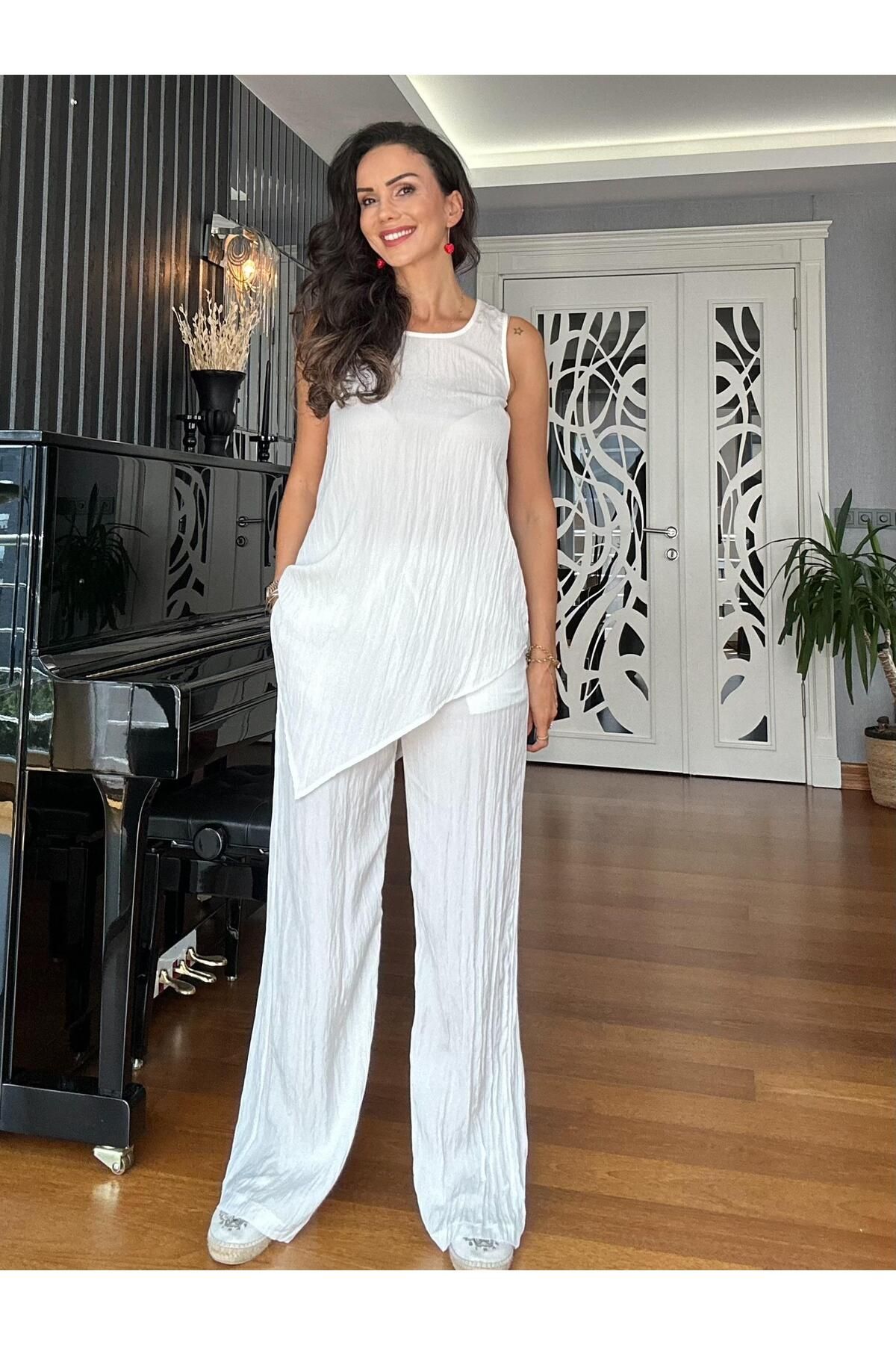 Atelier Derin Beyaz Çapraz Kesim Takım