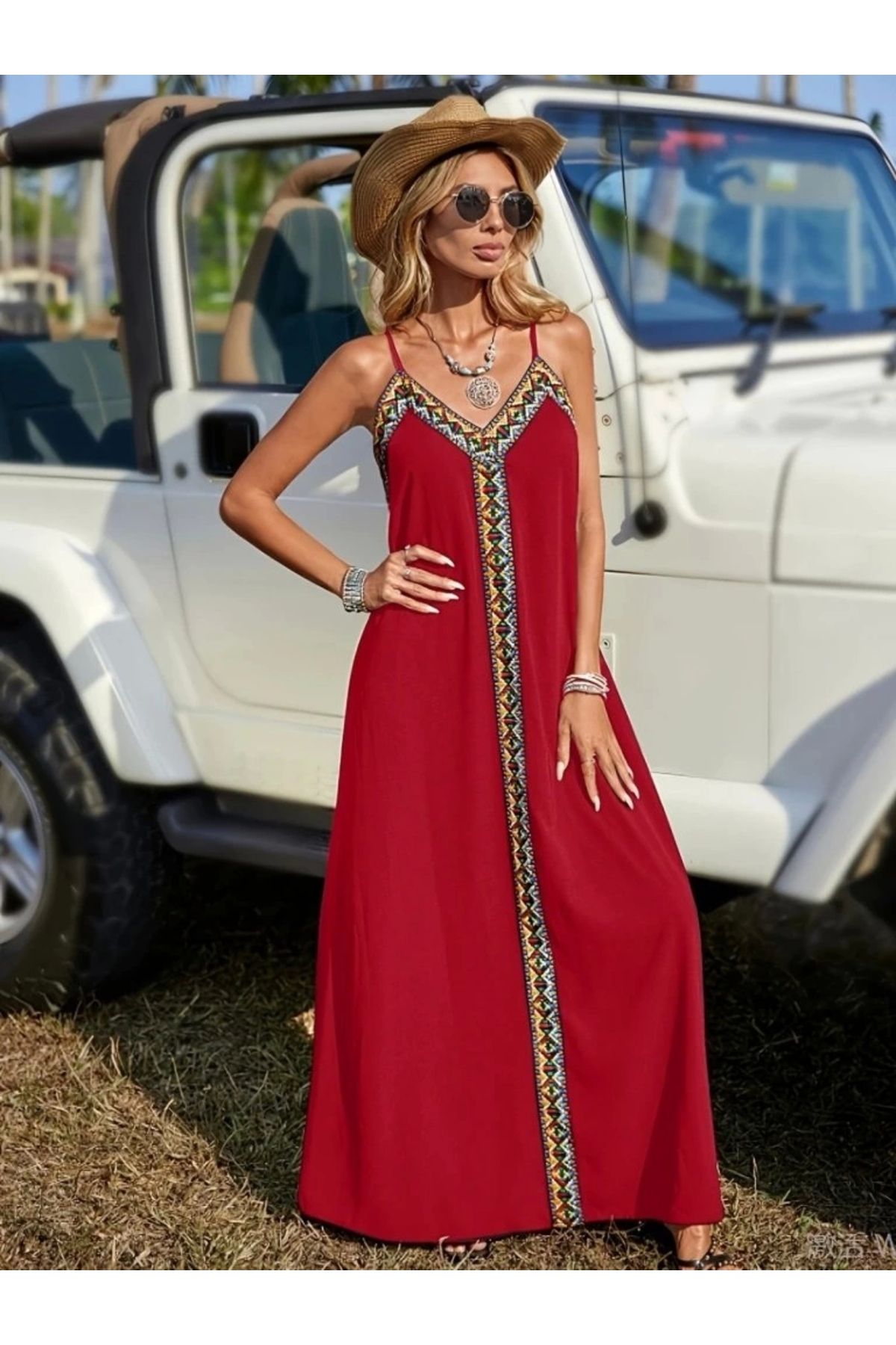Butik Kadın Askılı V Yakalı Etnik şerit Detaylı Uzun Viskon Elbise