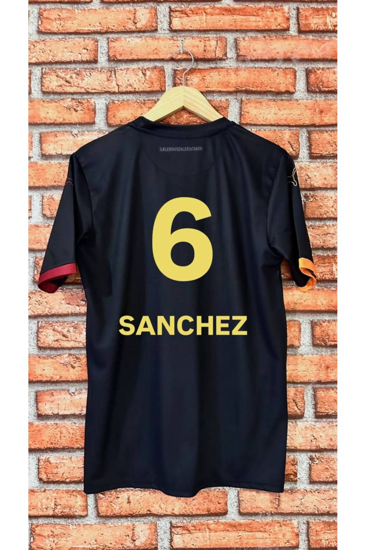 FAMİLYSTAN 5 Yıldızlı G l tasar y 2024/25 DAVİDSON SANCHEZ Special Siyah Forması Yetişkin