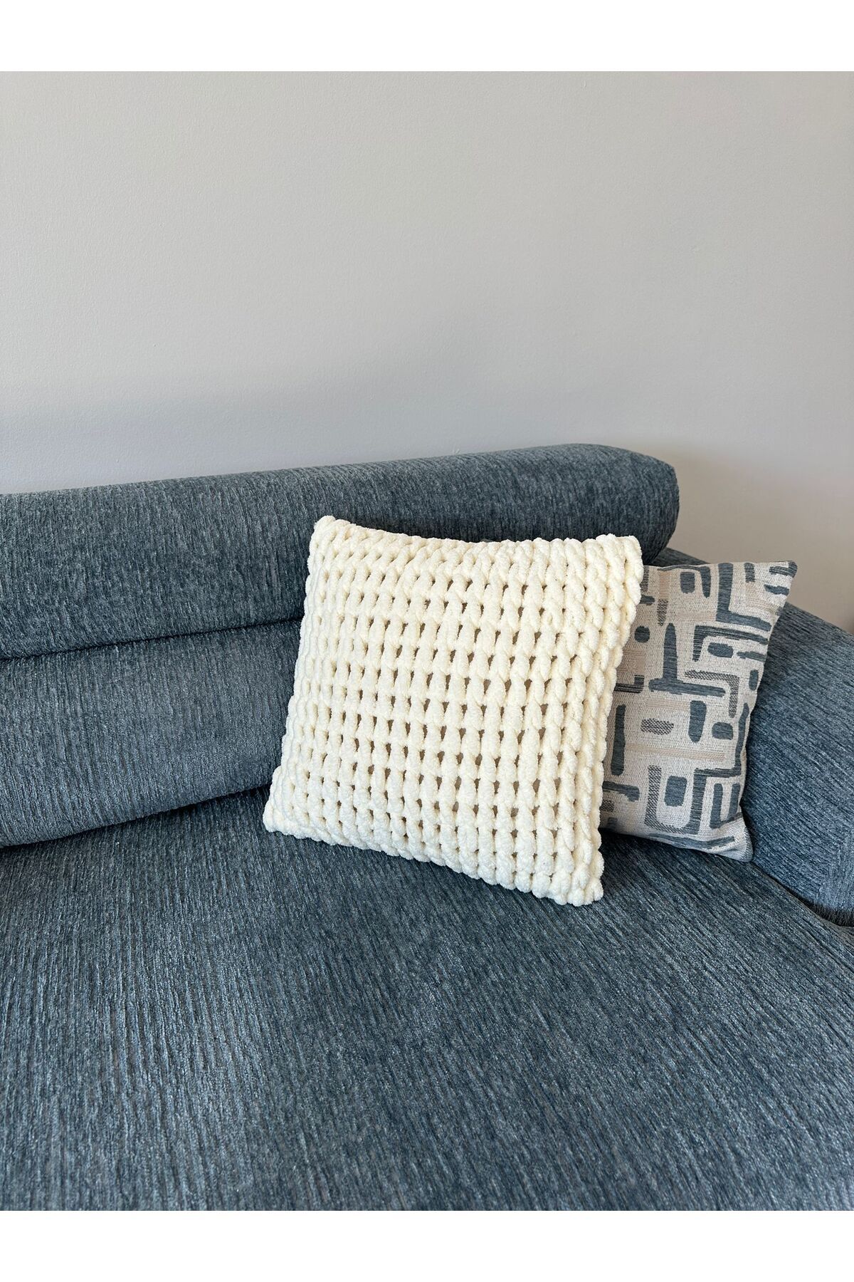 piconcept Puffy El Örgüsü Kırlent Kılıfı 45 x 45 cm Yumuşak Doku Kırlent Kılıfı