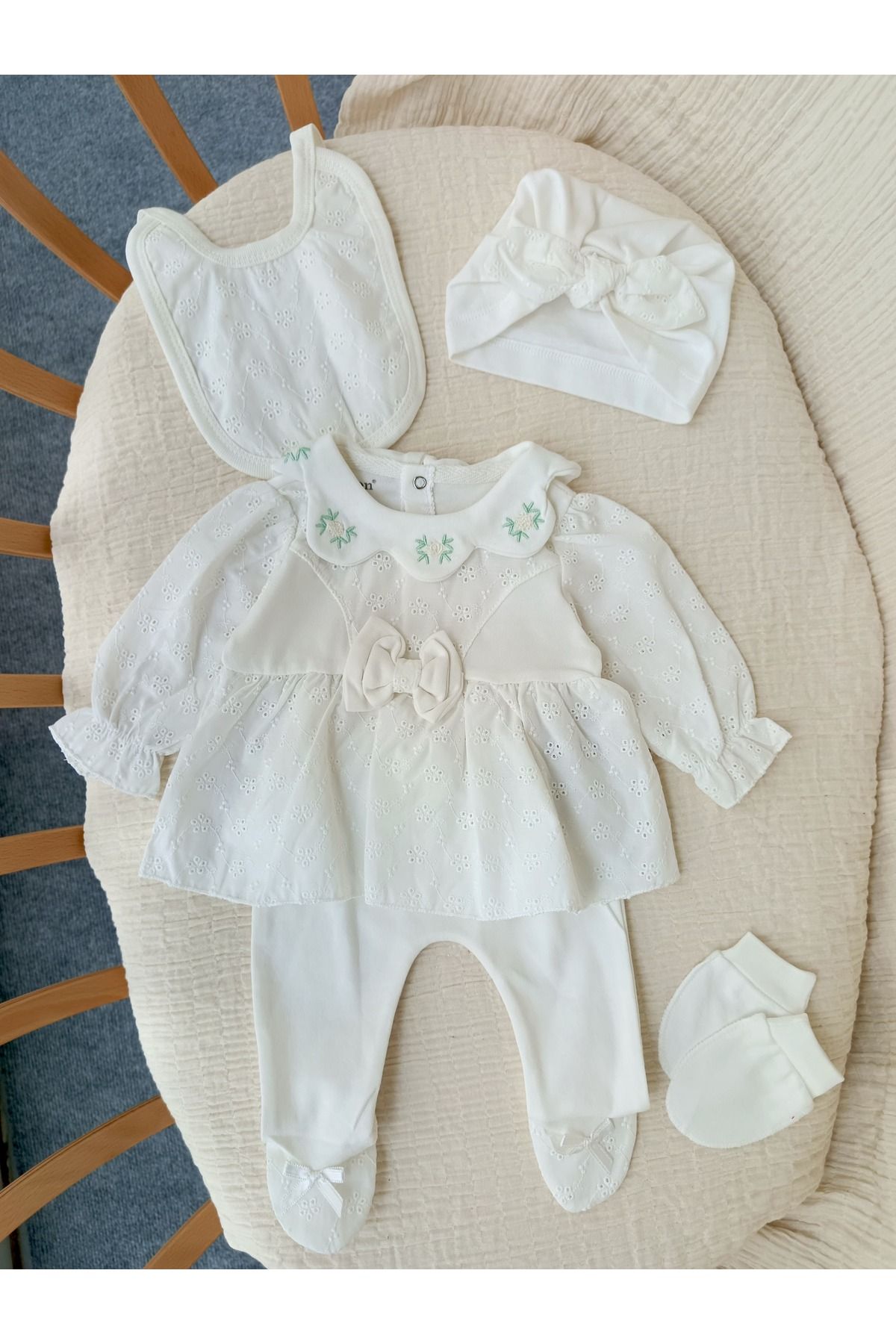 Babystasarım Bloom Çiçekli 5'li Hastane Çıkışı Seti