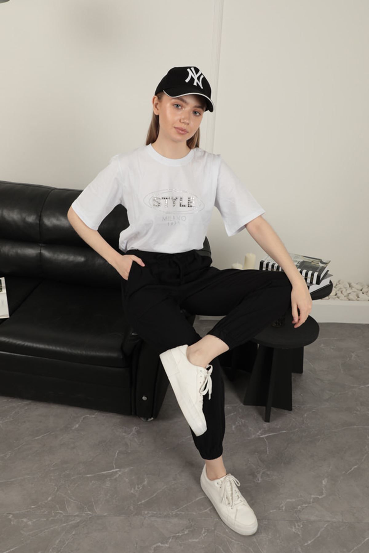devrialemshoes Gabardin Kumaş Paçası Lastikli Kadın Pantolon-Siyah